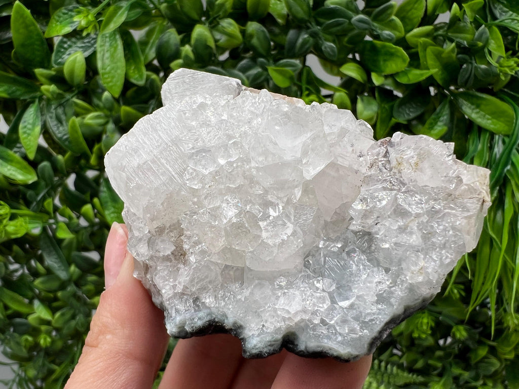 STUNNING Transparent Apophyllite on Chalcedony,natural, collection minerals specimen,India Minerals,Crystal, Stone Mineral Specimens India