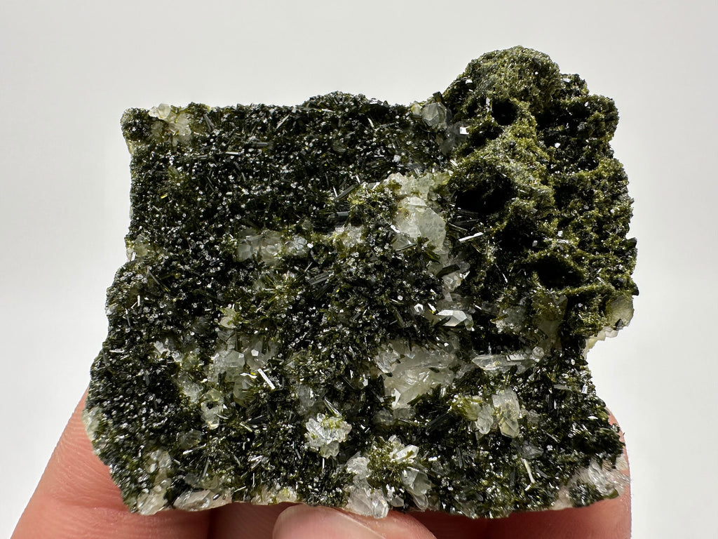 Rare Green Epidote with Quartz Crystals: Eastern Anatolian Decor