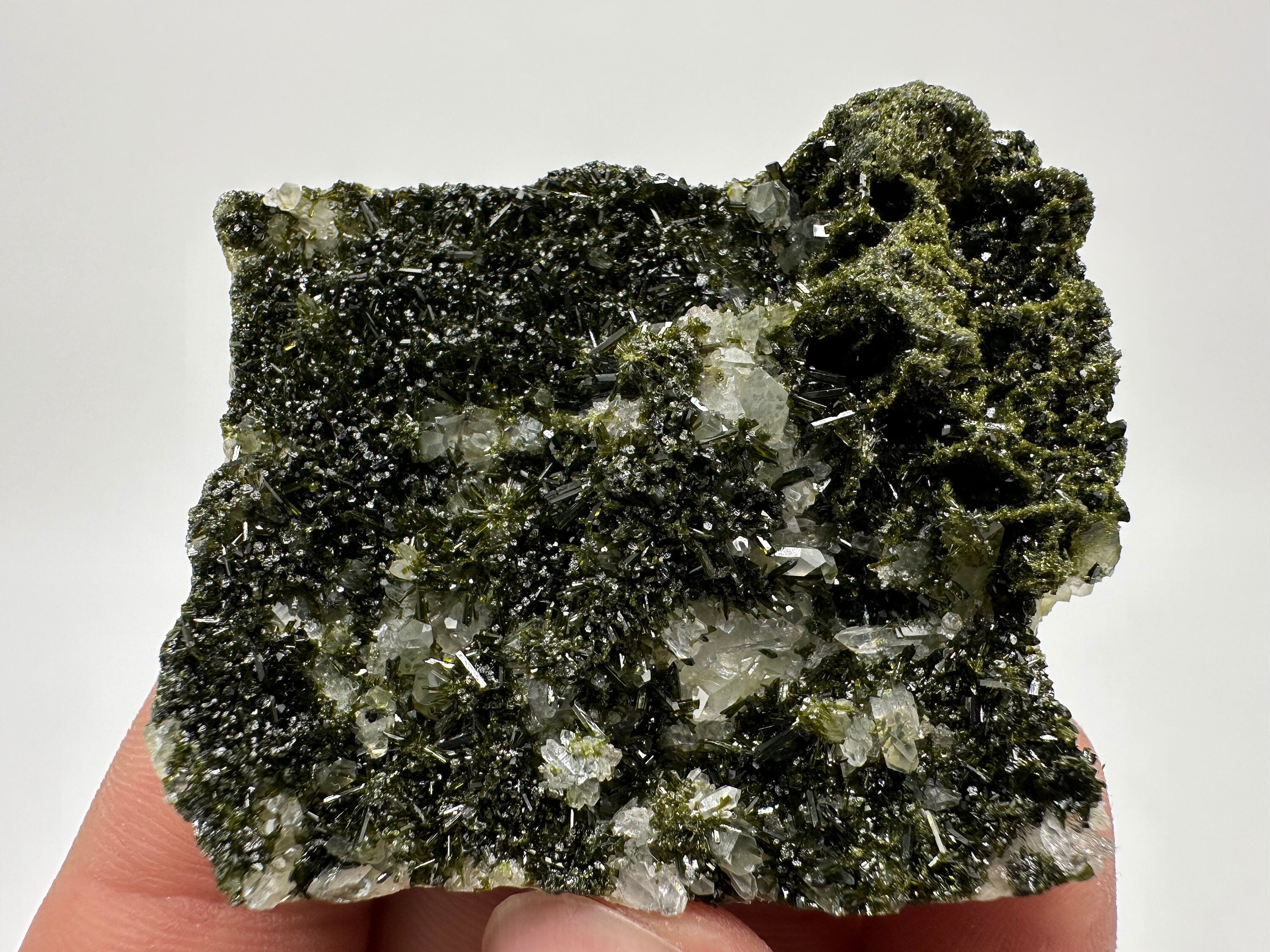 Rare Green Epidote with Quartz Crystals: Eastern Anatolian Decor