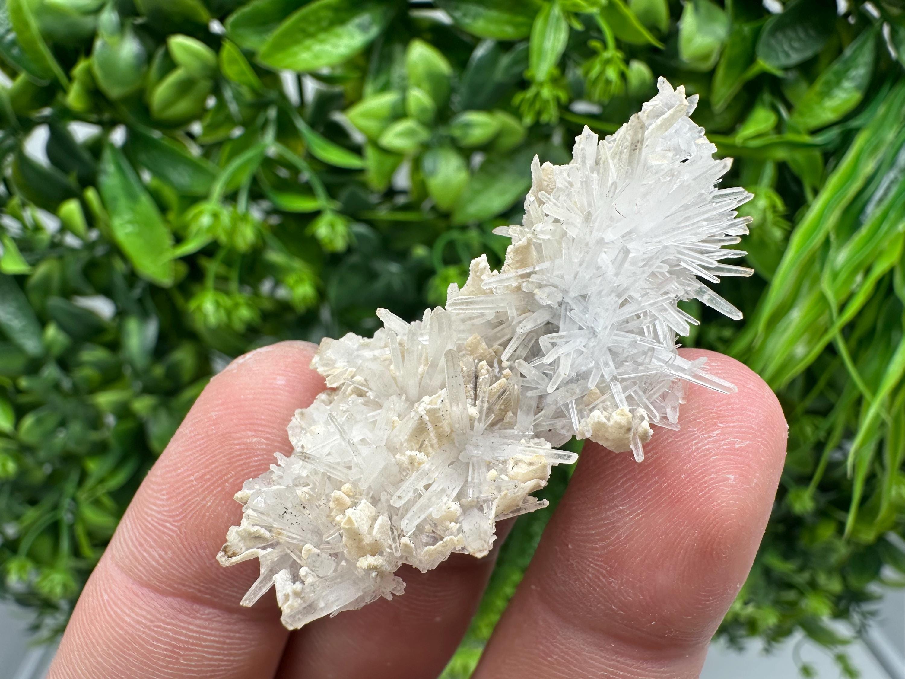 Lovely specimen Green Quartz inclusions Chlorite and Sphalerite/ Natural minerals/ Souvenir crystal gift minerals famous 9th September/Madan