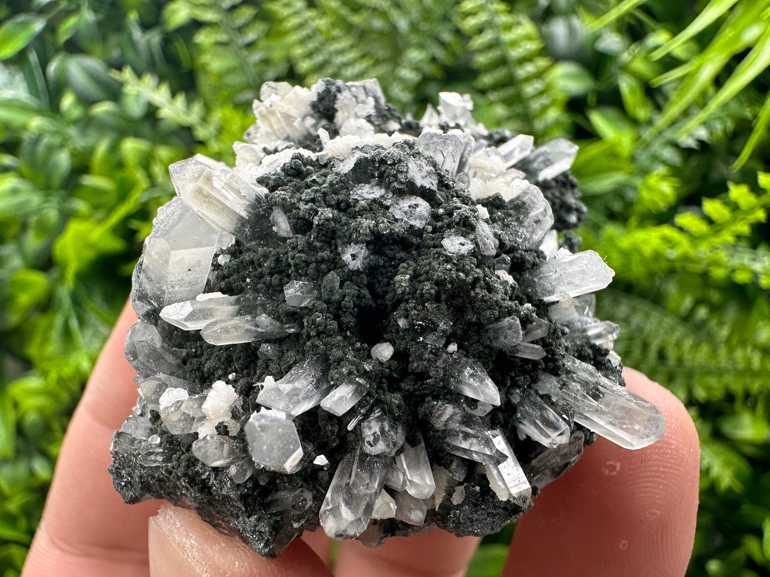 Quartz with Calcite and Chlorite: Borieva Mine, Bulgaria