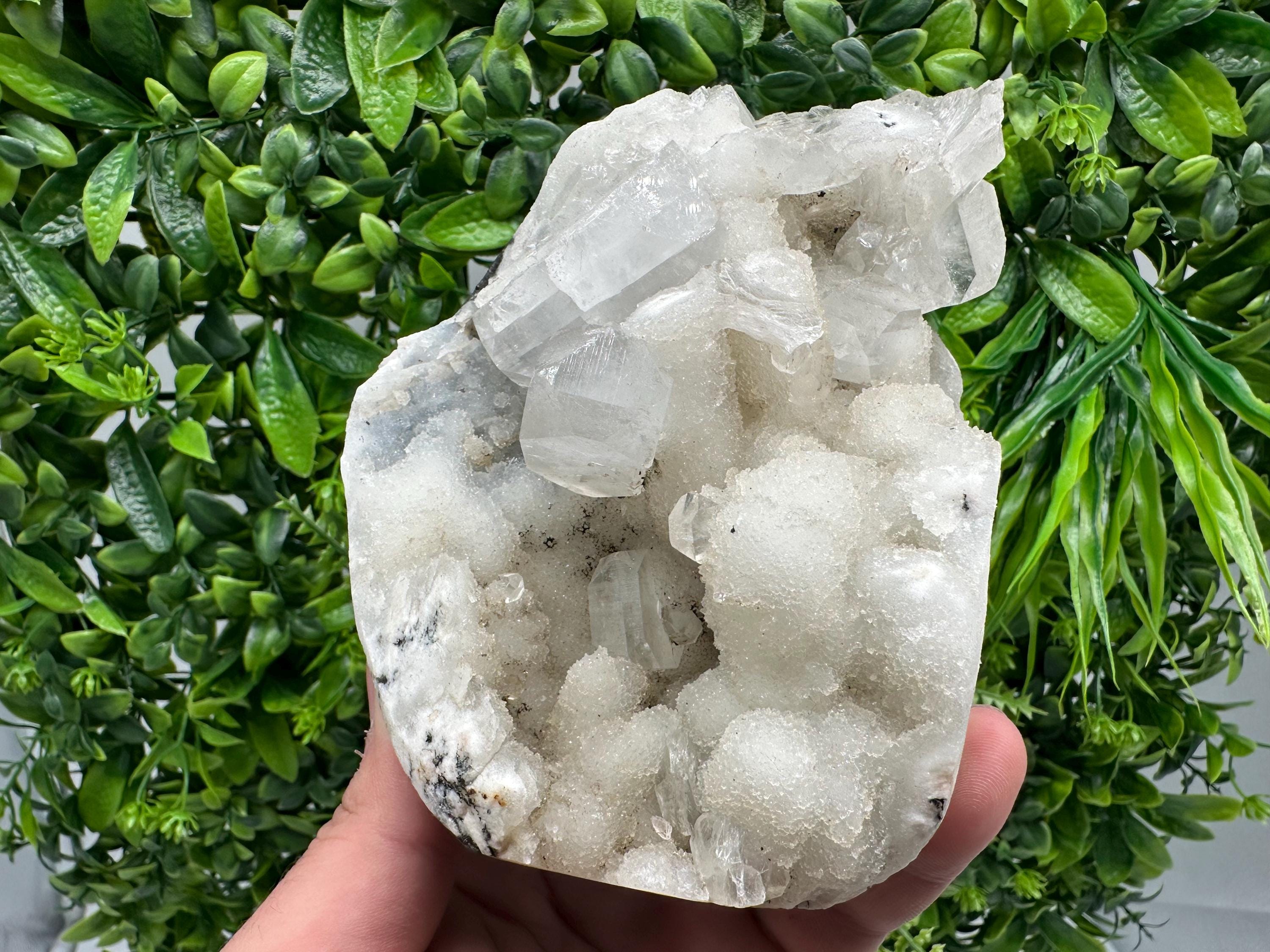 STUNNING Transparent Apophyllite on Chalcedony,natural, collection minerals specimen,India Minerals,Crystal, Stone Mineral Specimens India