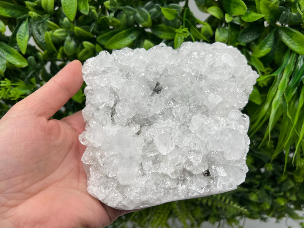 STUNNING Transparent Apophyllite on Chalcedony,natural, collection minerals specimen,India Minerals,Crystal, Stone Mineral Specimens India