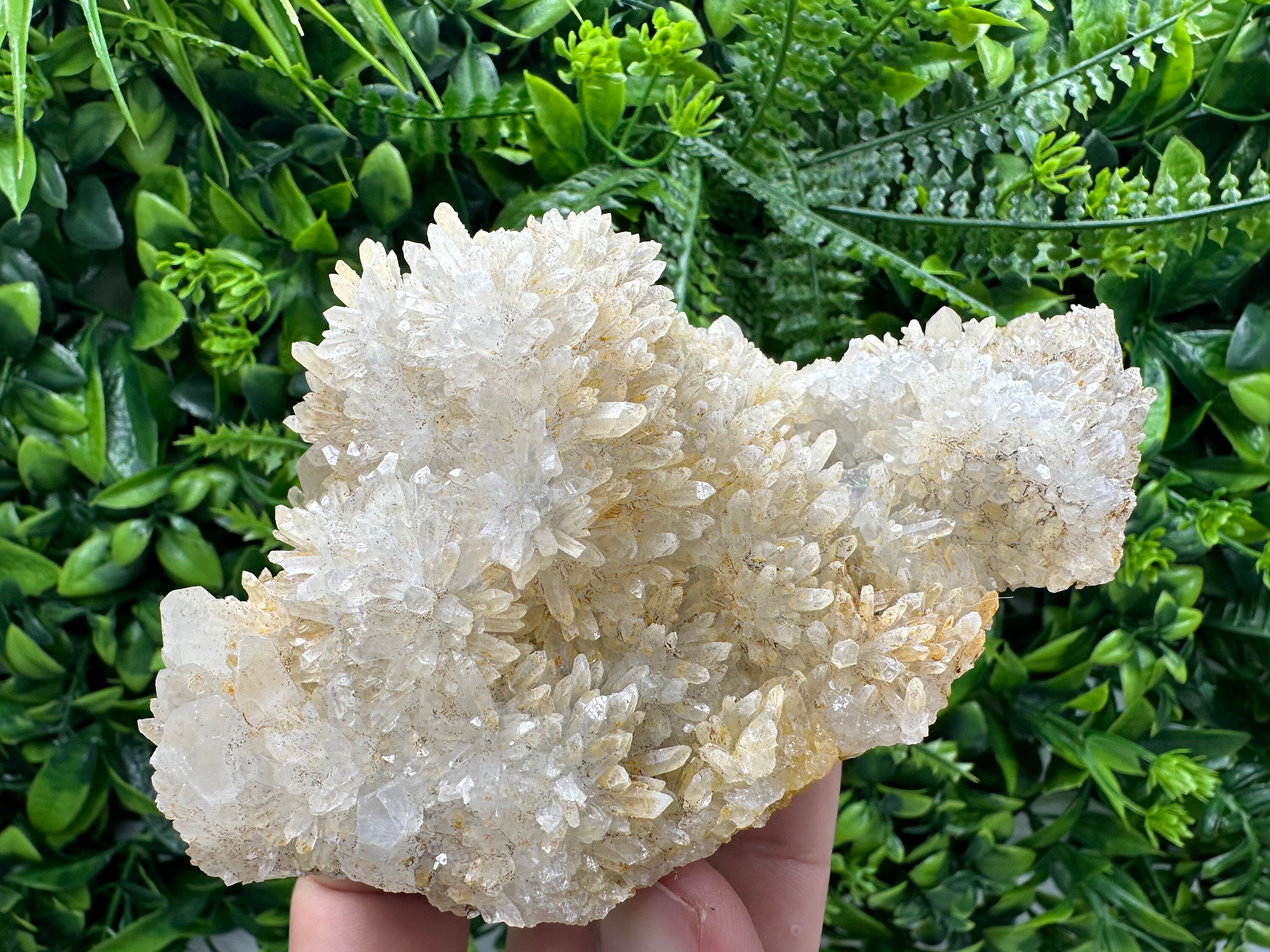 Quartz with Limonite and Iron Oxide, Crystal Home Decor (15/8/6 cm)