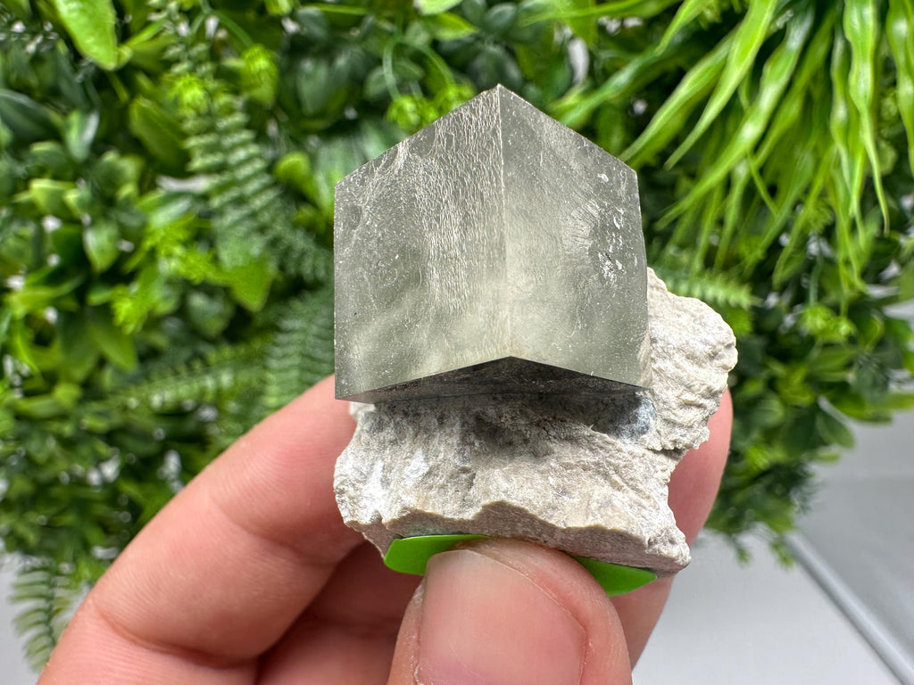 Large Pyrite cubes on Matrix,Gold,Cube PYRITE, Navajun, La Rioja,SPAIN,natural Pyrite shiny Pyrite home decor stone gift minerals,collectibl