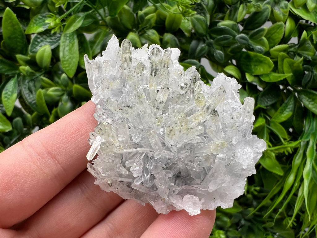 Lovely specimen Green Quartz inclusions Chlorite and Sphalerite/ Natural minerals/ Souvenir crystal gift minerals famous 9th September/Madan