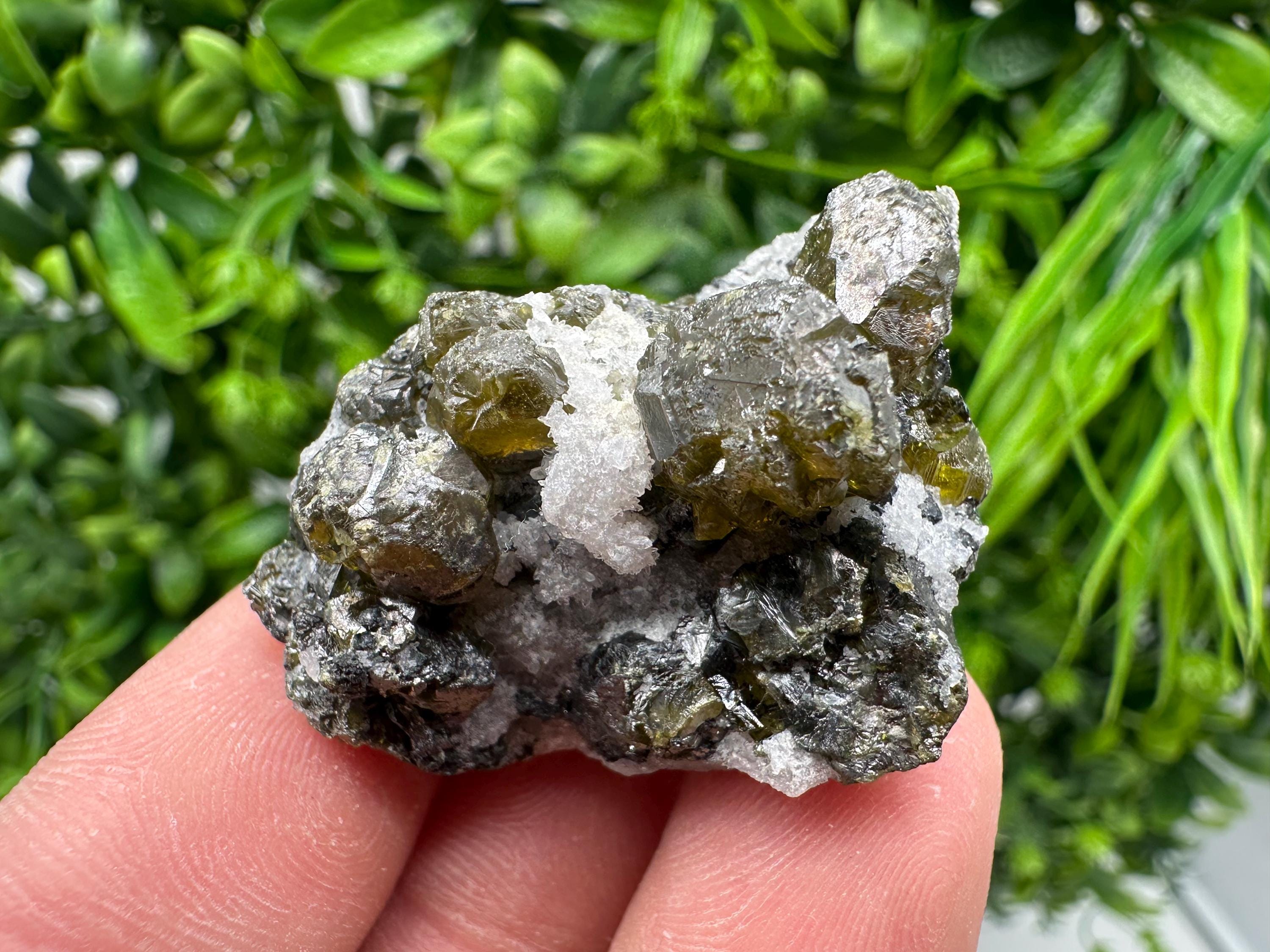 Cleiophane Sphalerite Gem: Rare Green Crystal, Bulgaria Mine