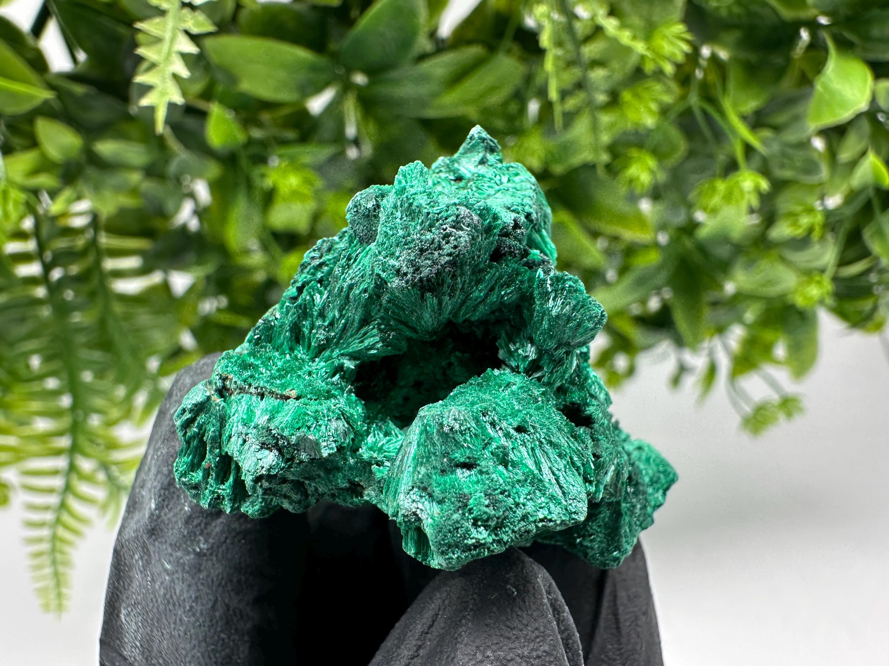 Malachite Crystal from Congo,Minerals,Crystals from Congo,Green Malachite, Malachite,Natural Malachite,Malachite Stone,Chakra, Specimens