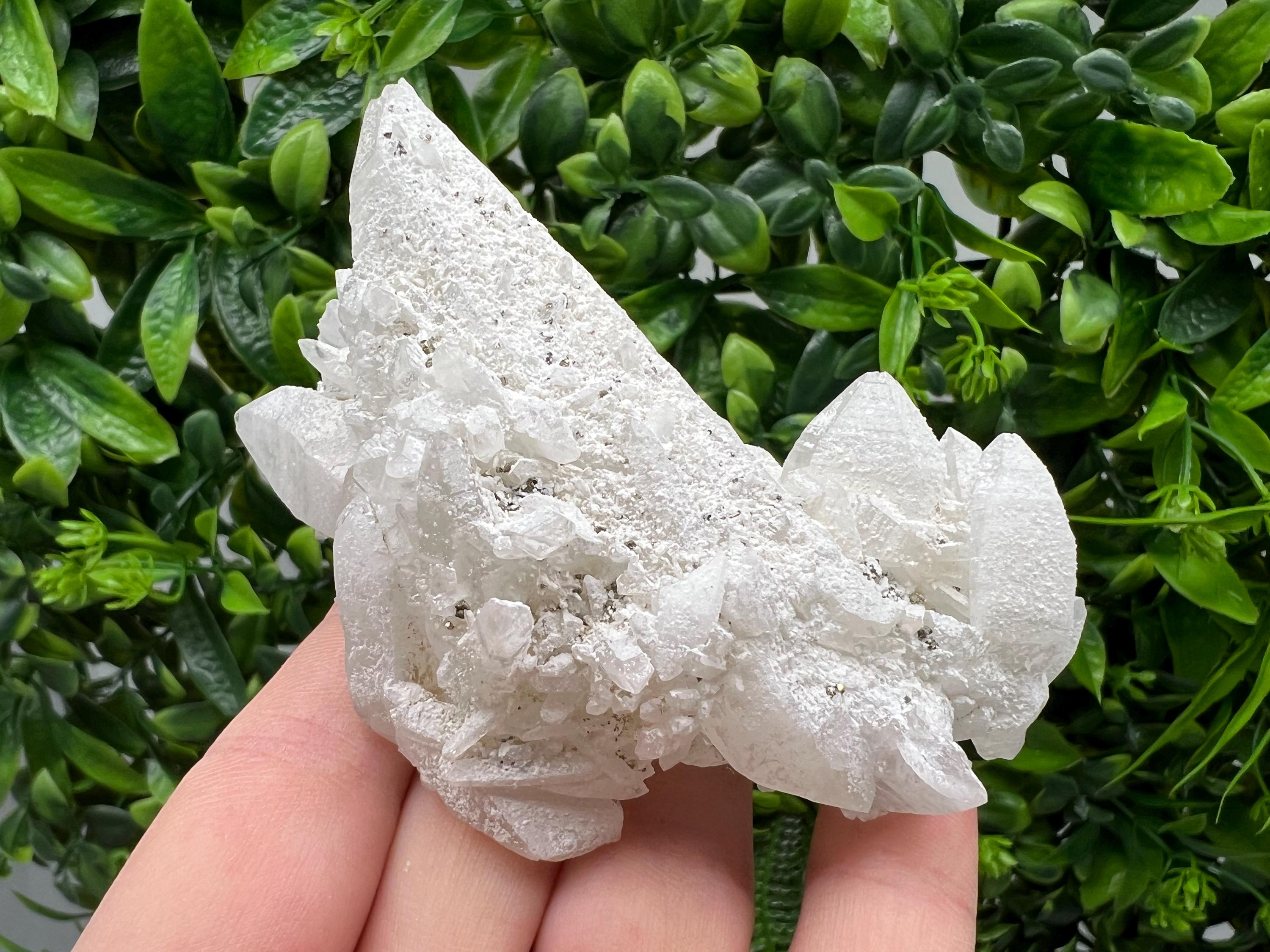 Wonderful Transparent Quartz whit Pyrite,from Krushev dol mine,Bulgaria,natural minerals,collection crystal,home decor stone,gift,quartz cls
