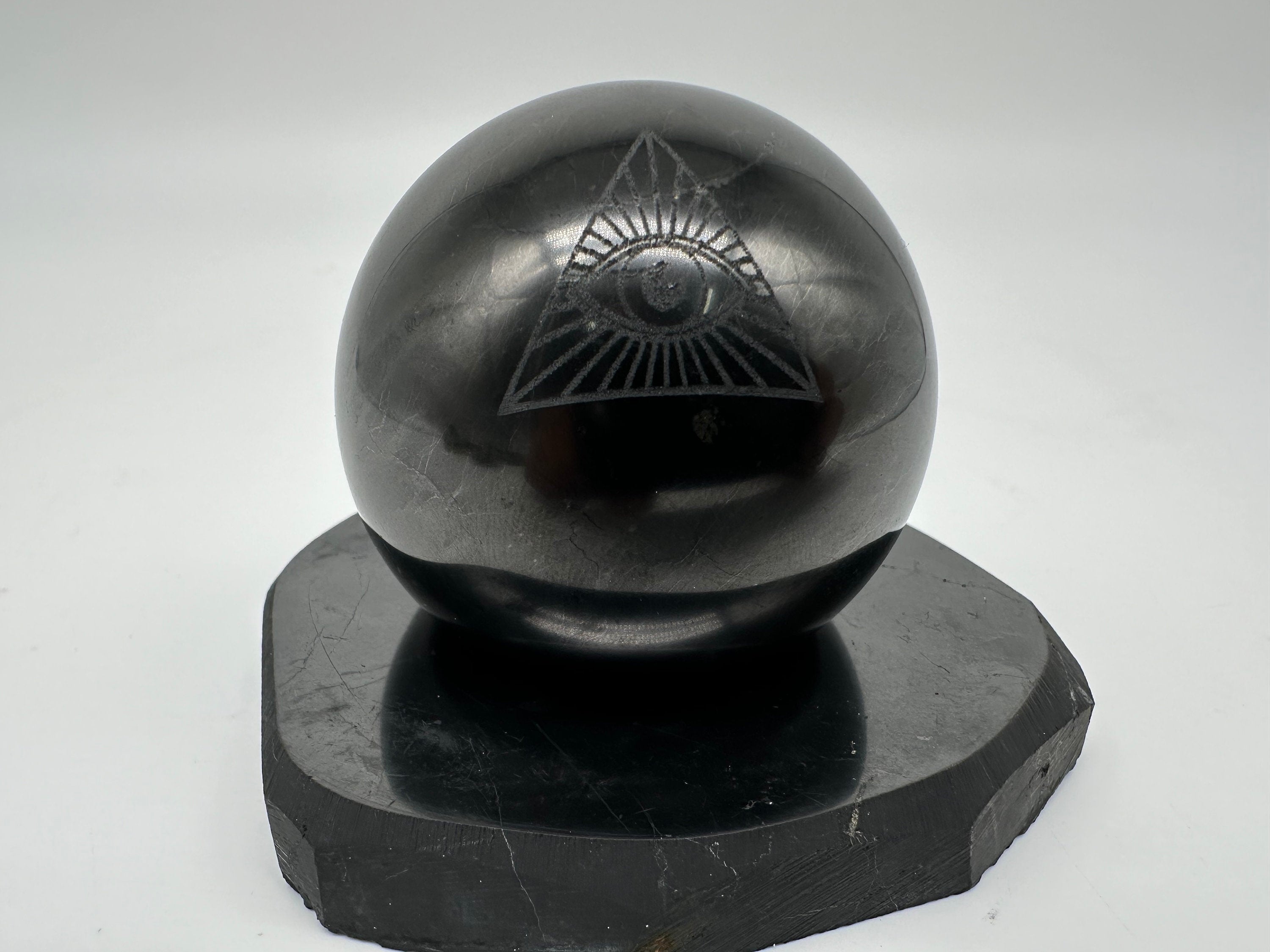 Shungite Sphere 5cm: Polished EMF Protection Crystal