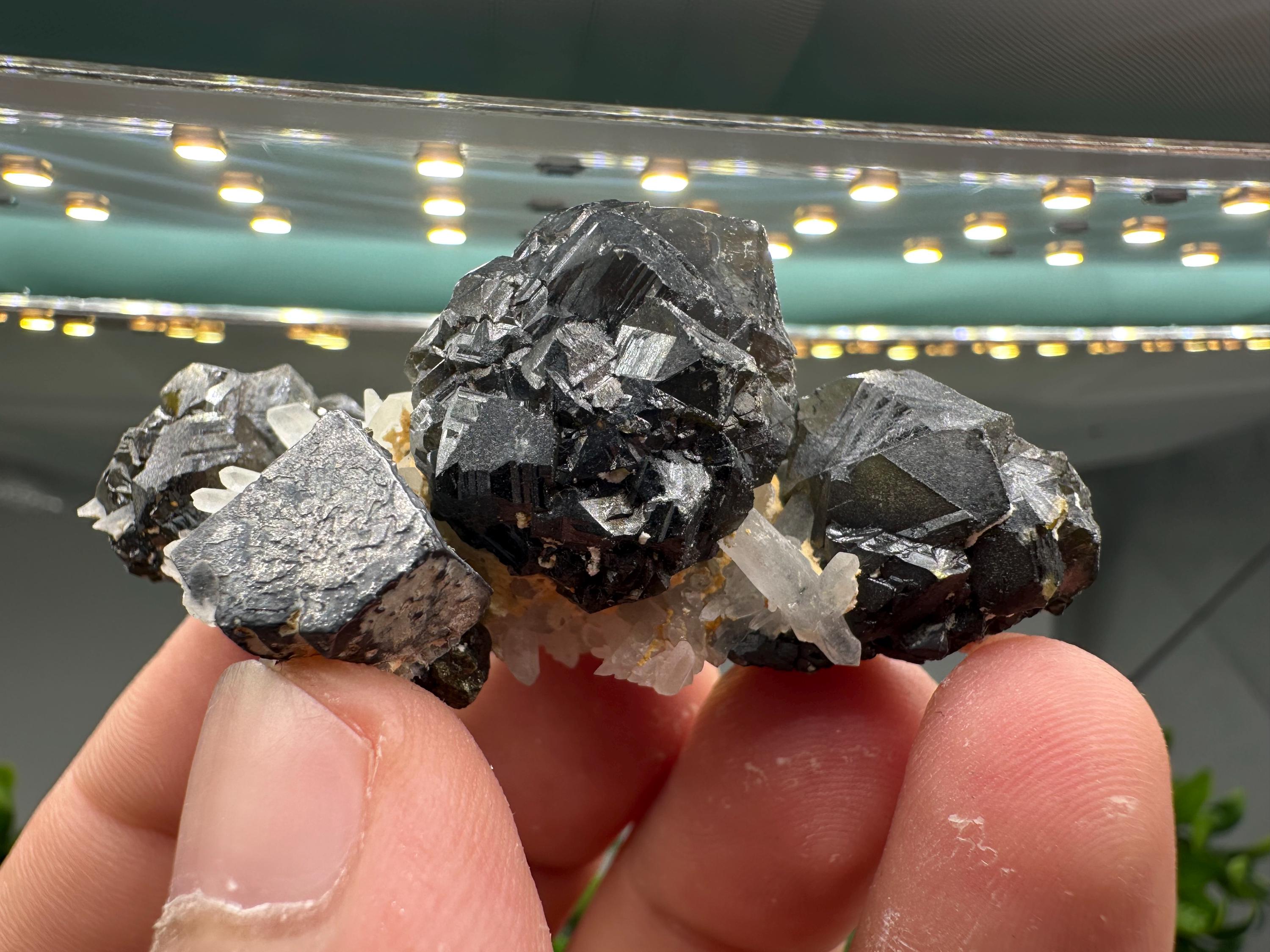 Stunning Sphalerite GEM Cleiopfane rare transparent green Colour natural minerals souvenir crystal gift collection stone 9th September mine