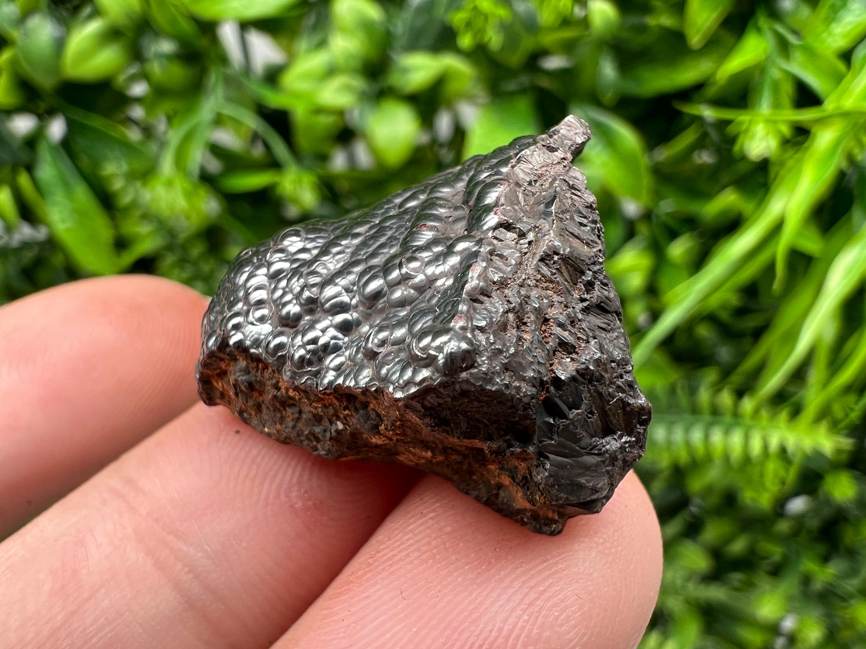 Botryoidal Black Hematite Specimen: Moroccan Crystal, Chakra Reiki