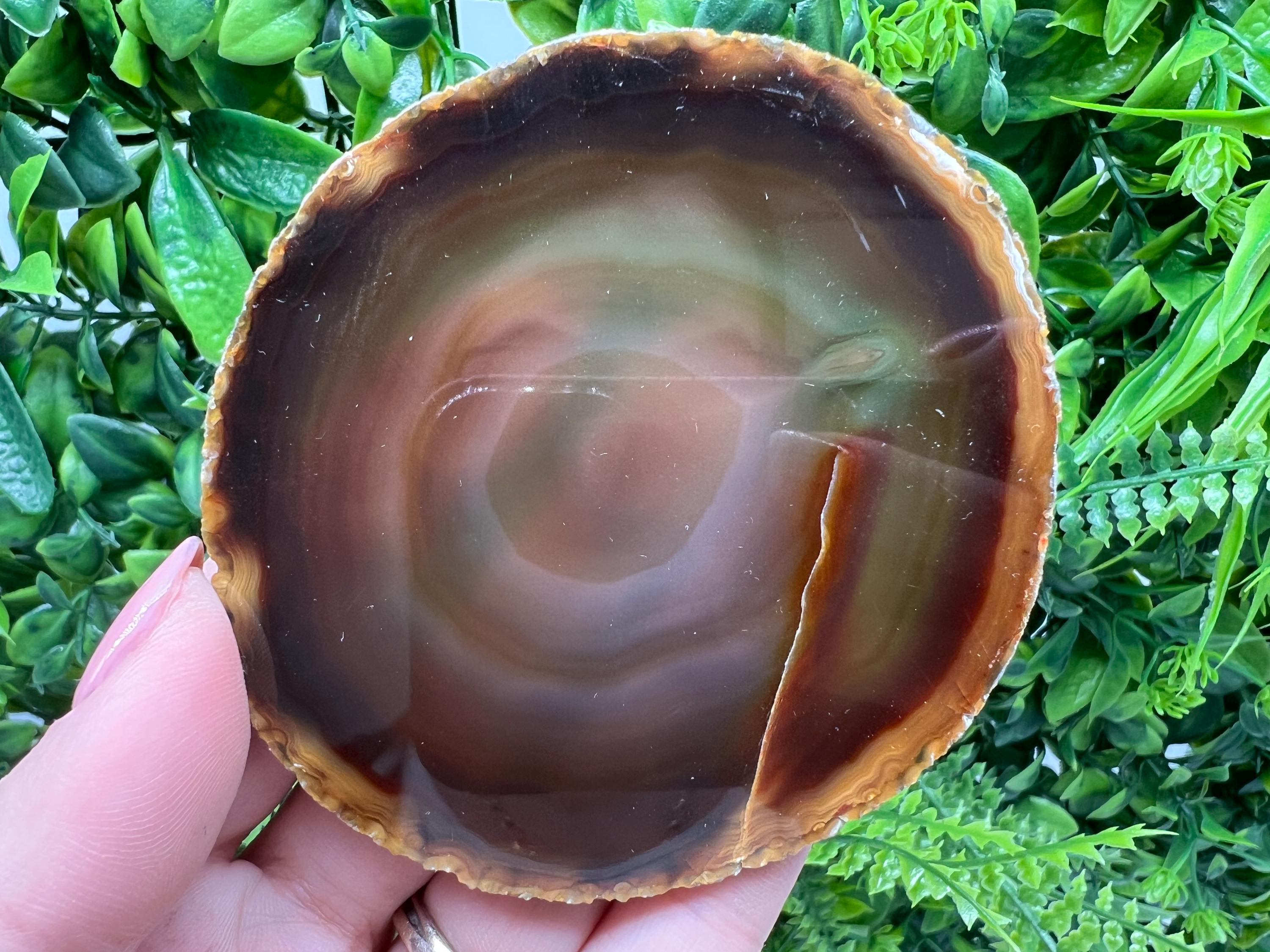 Large Agate Slice: Polished Quartz Crystal Coaster - 8.5/8 cm