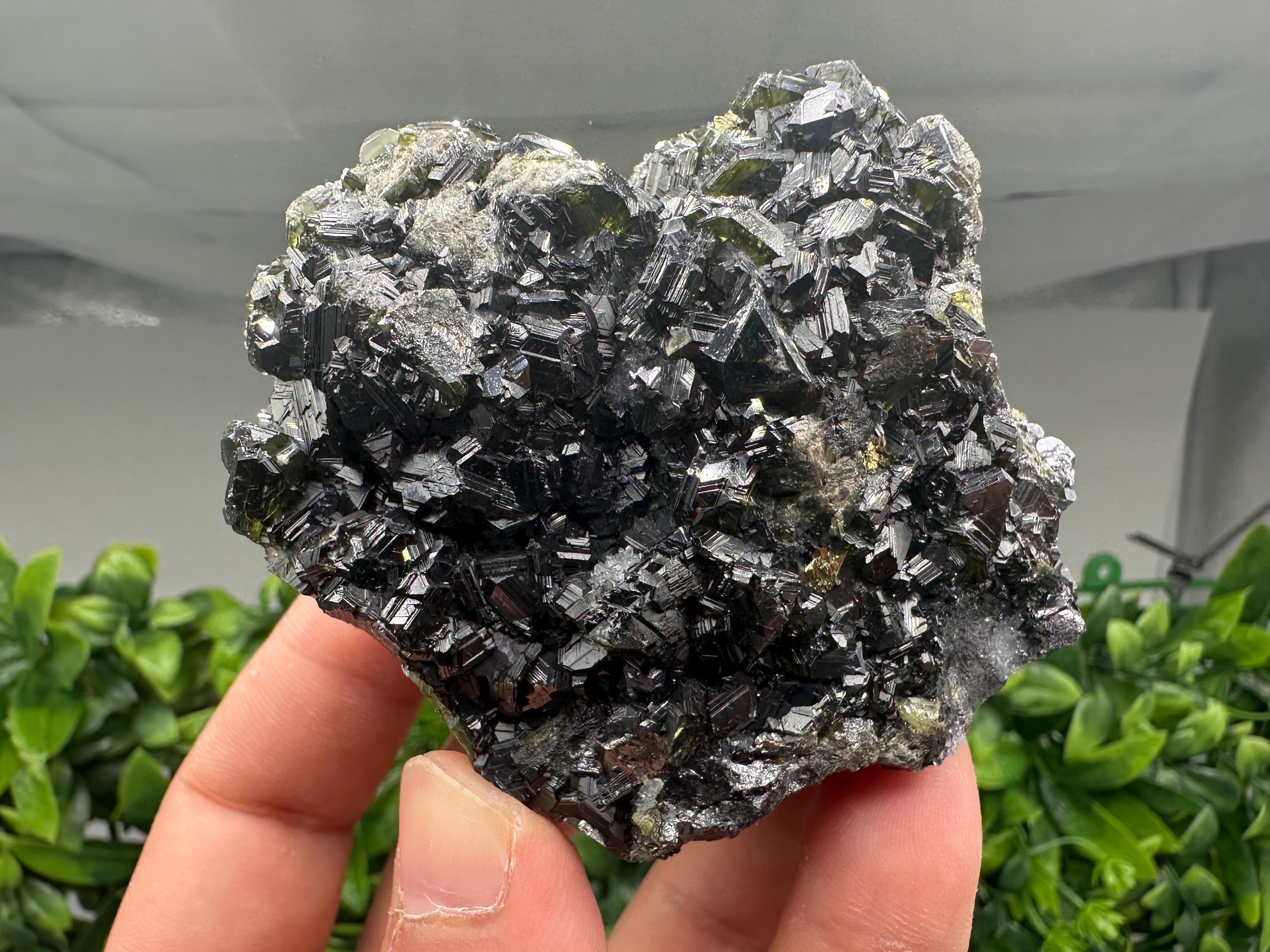 Stunning Gems Sphalerite Cleiopfane on Quartz from Krushev dol mine,Madan,Bulgaria,natural,collectible mineral specimen,home decor stone