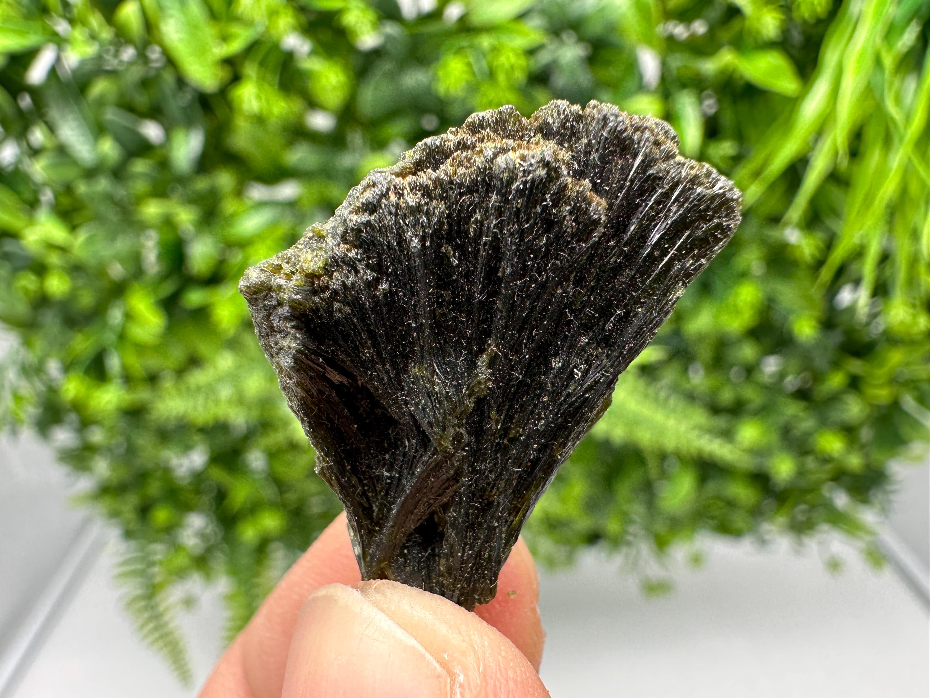 Rare Green Epidote whit Barite From Morocco,Epidote,Mini Collections Epidote,rare mineral Specimen,green epidote,Barite,crystal,Morocco min