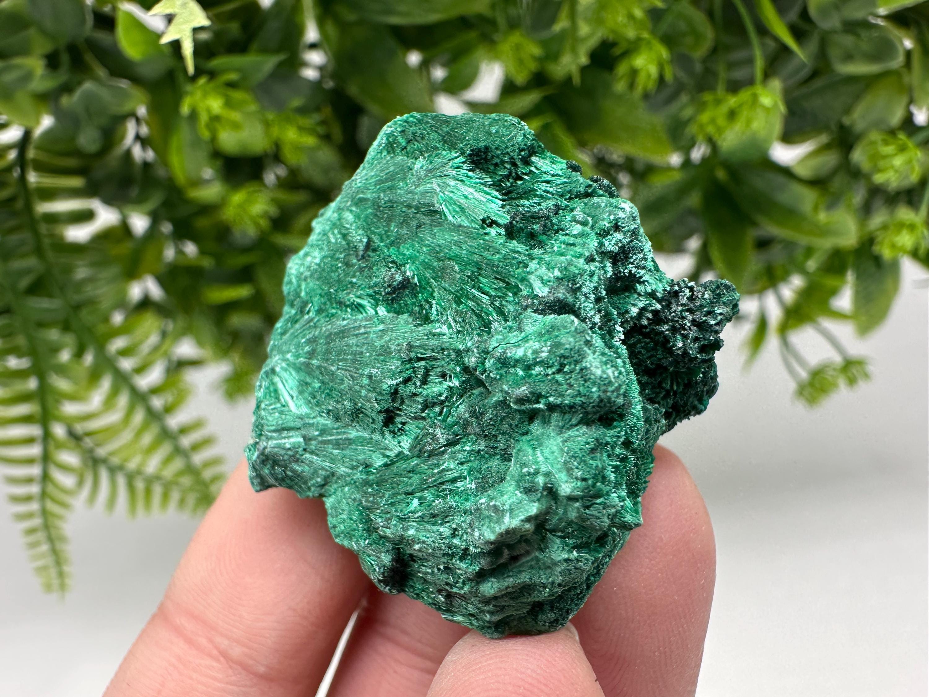 Polished Green Malachite Crystal from Congo, Natural Specimen, Chakra Stone