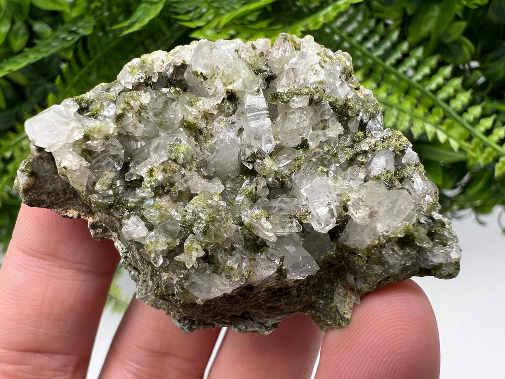 Stunning,Epidote with Quartz from Hakkari Turkey,Rainbow EPIDOTE,Mineral,Collection,Collection’s,GIFT,Epidote Crystal,Epidote from Turkey