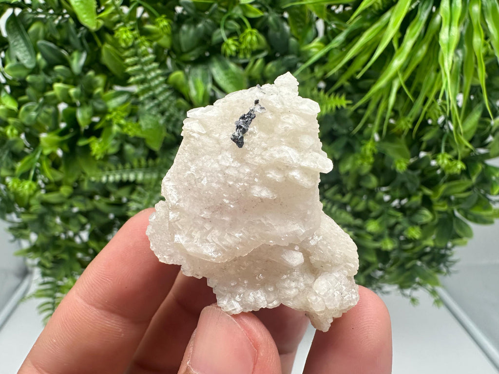 Stunning uv fluorescent Calcite natural minerals souvenir crystal home decor stone gift minerals collection calcite cluster Borieva Bulgaria