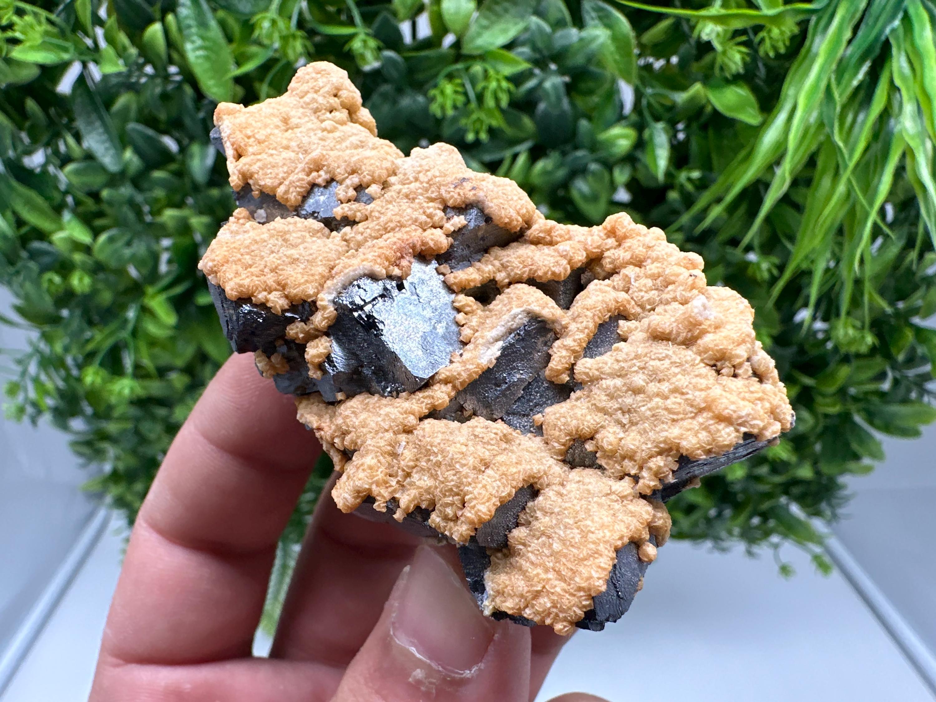 Wonderful Skeletal,Spinel law Galena whit Siderite,Sphalerite,from Krushev dol mine,Bulgaria,natural minerals,collection crystal,home decor