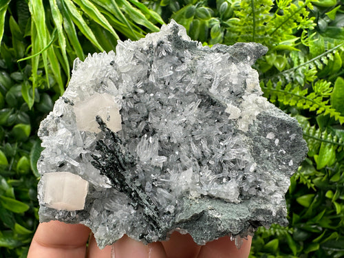 Calcite on Quartz: Borieva Mine Bulgaria Crystal Decor (9/8/4cm)