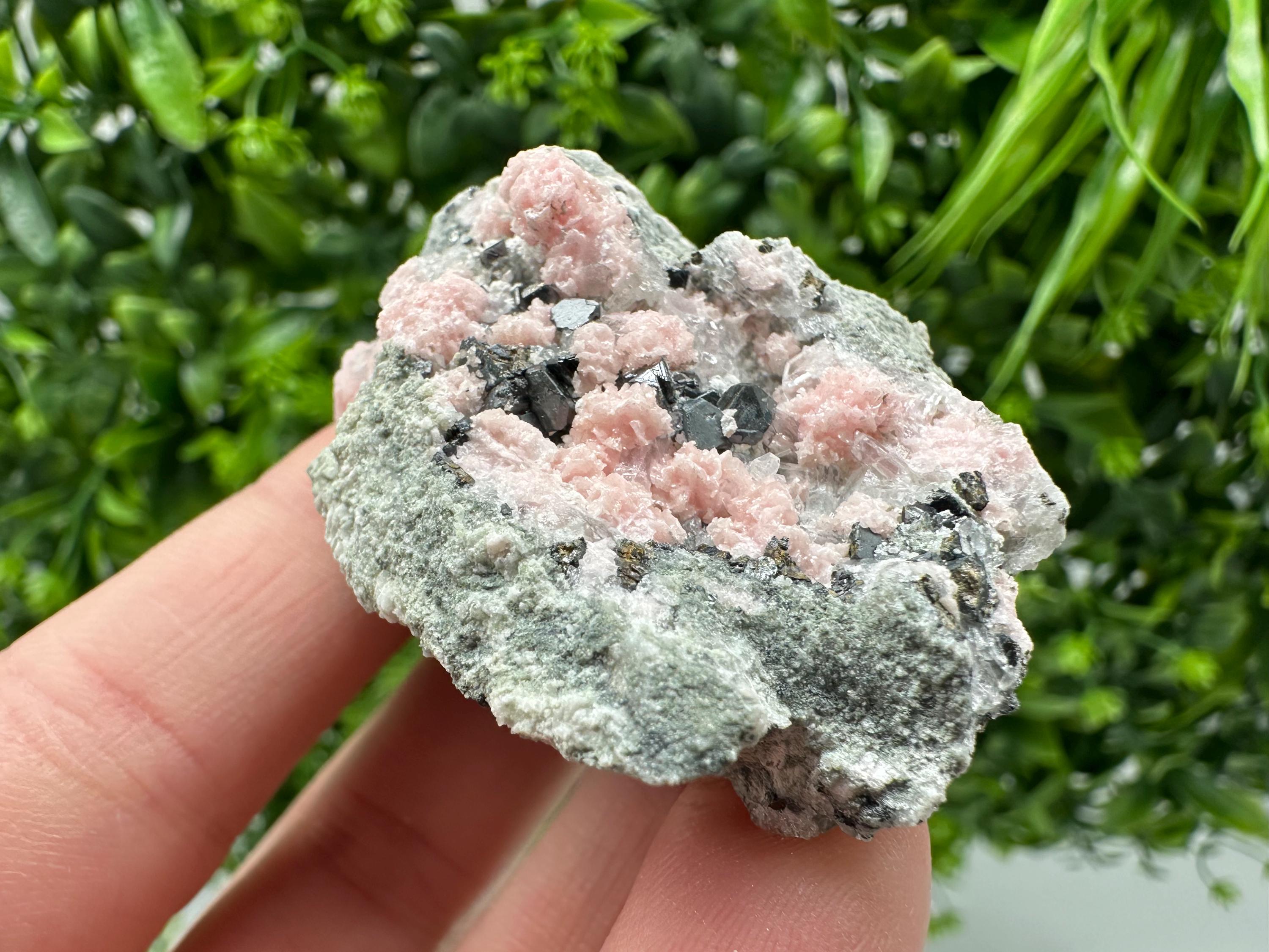 Pink Rhodochrosite Crystal: Starnica Mine, Bulgaria, Home Decor