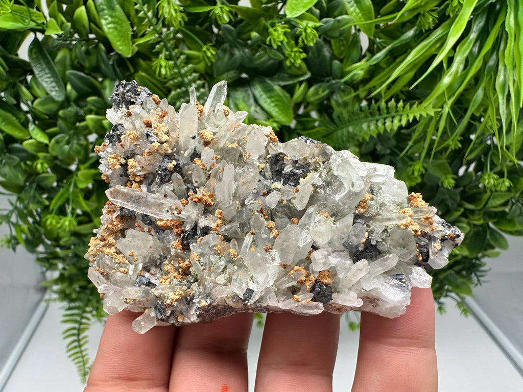 Stunning Quartz whit Sphalerite,Hematite,Iron oxide from 9th September mine,natural,collectible mineral specimen,home decor stone,gift,cryst