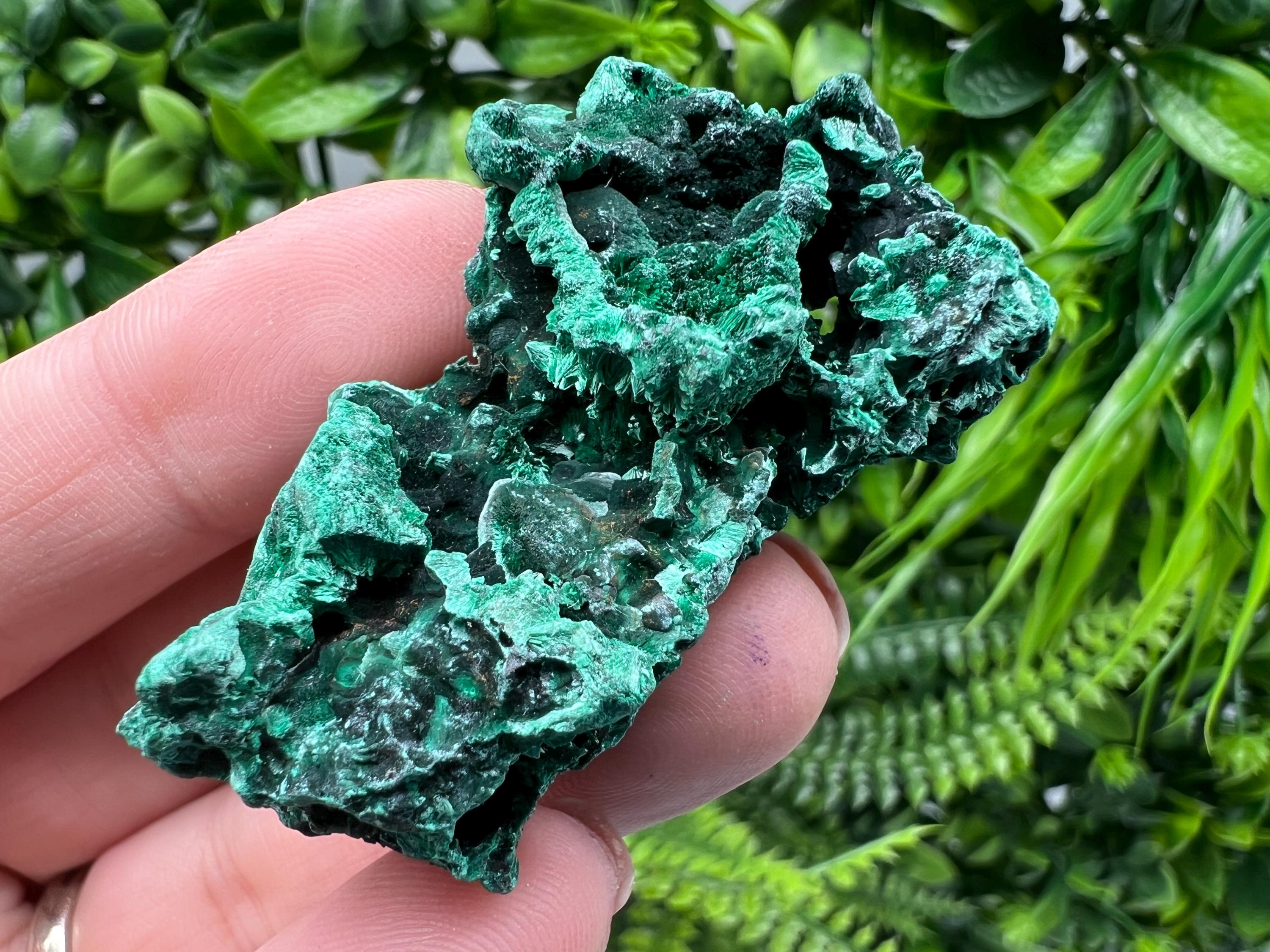 Malachite Crystal from Congo,Minerals,Crystals from Congo,Green Malachite, Malachite,Natural Malachite,Malachite Stone,Chakra, Specimens