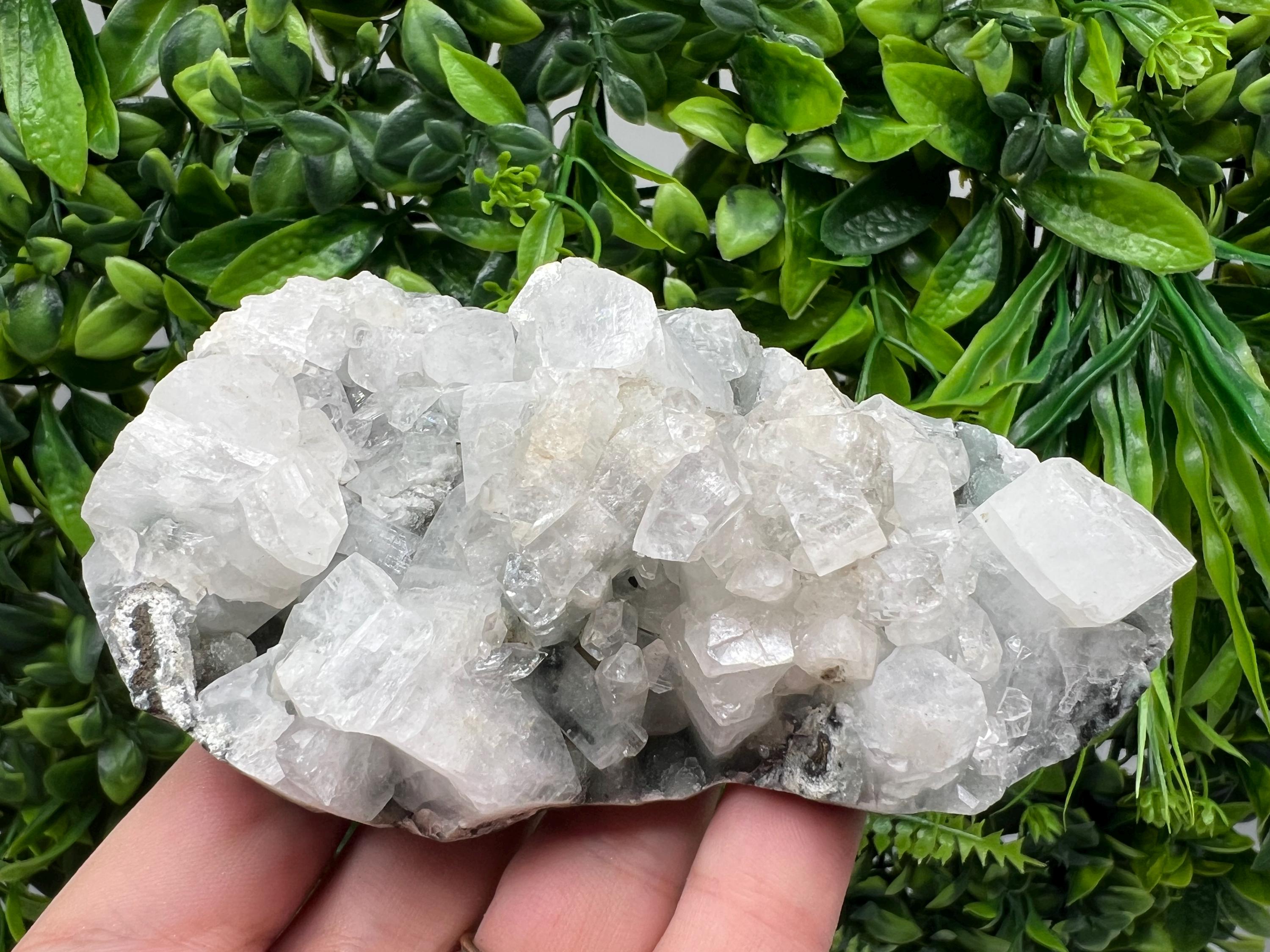 STUNNING Transparent Apophyllite on Chalcedony,natural, collection minerals specimen,India Minerals,Crystal, Stone Mineral Specimens India