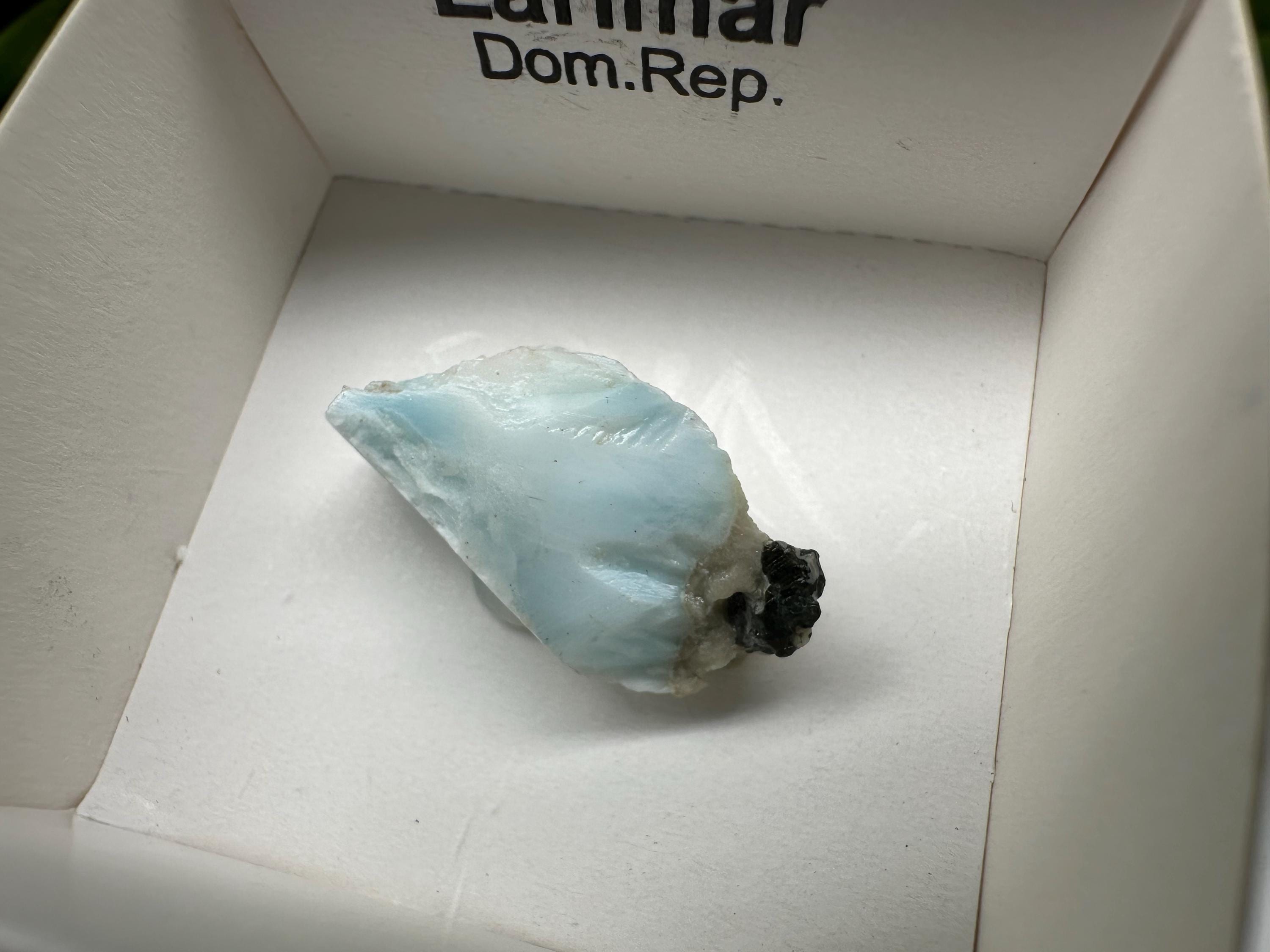 Rare Raw Larimar Specimen: Dominican Republic Crystal BOX 4/4 cm