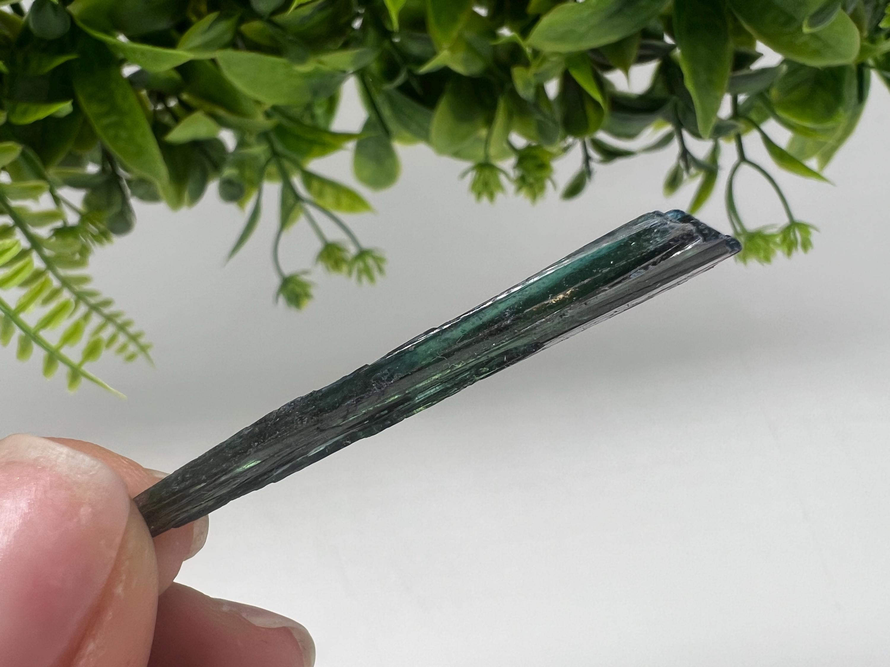 Rare Green Vivianite Crystal Mineral Specimen: Home Decor Gift (5.7cm, 1g)