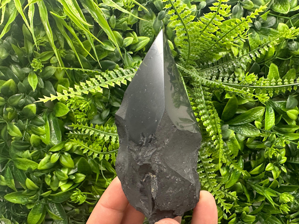 10cm Polished Shungite Crystal: EMF Protection Stone