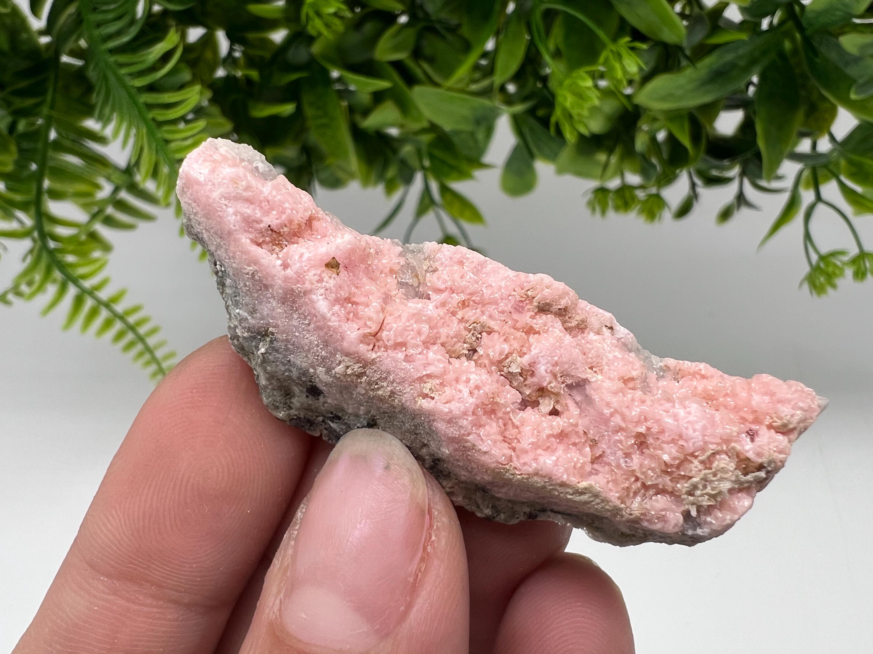 Pink Rhodochrosite Crystal: Starnica Mine, Bulgaria - Home Decor Stone