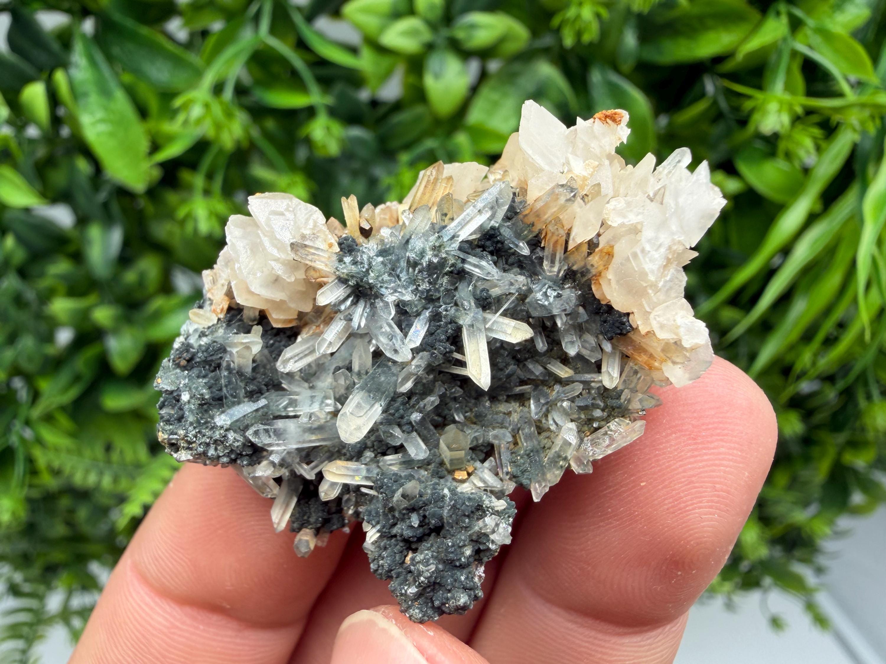 Wonderful Calcite,Quartz on Chlorite matrix,from Borieva mine,Madan,Bulgaria,natural collection mineral specimen,rare crystal,home decor