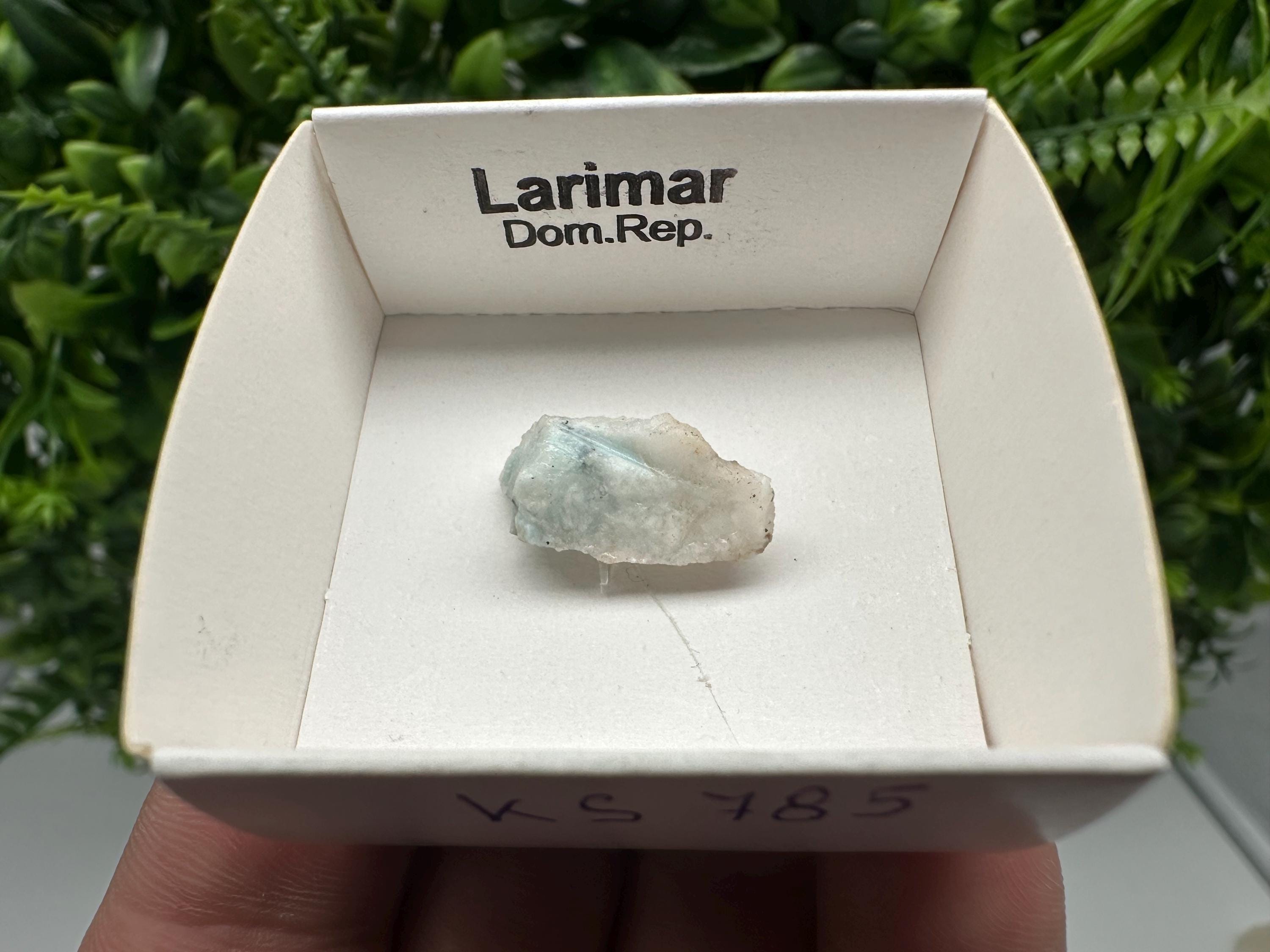 Rare Raw LARIMAR,mineral specimen,collection crystal,minerals,Larimat crystal,from Dom.Rep.,rare raw Larimat,home decor,wholesale cluste