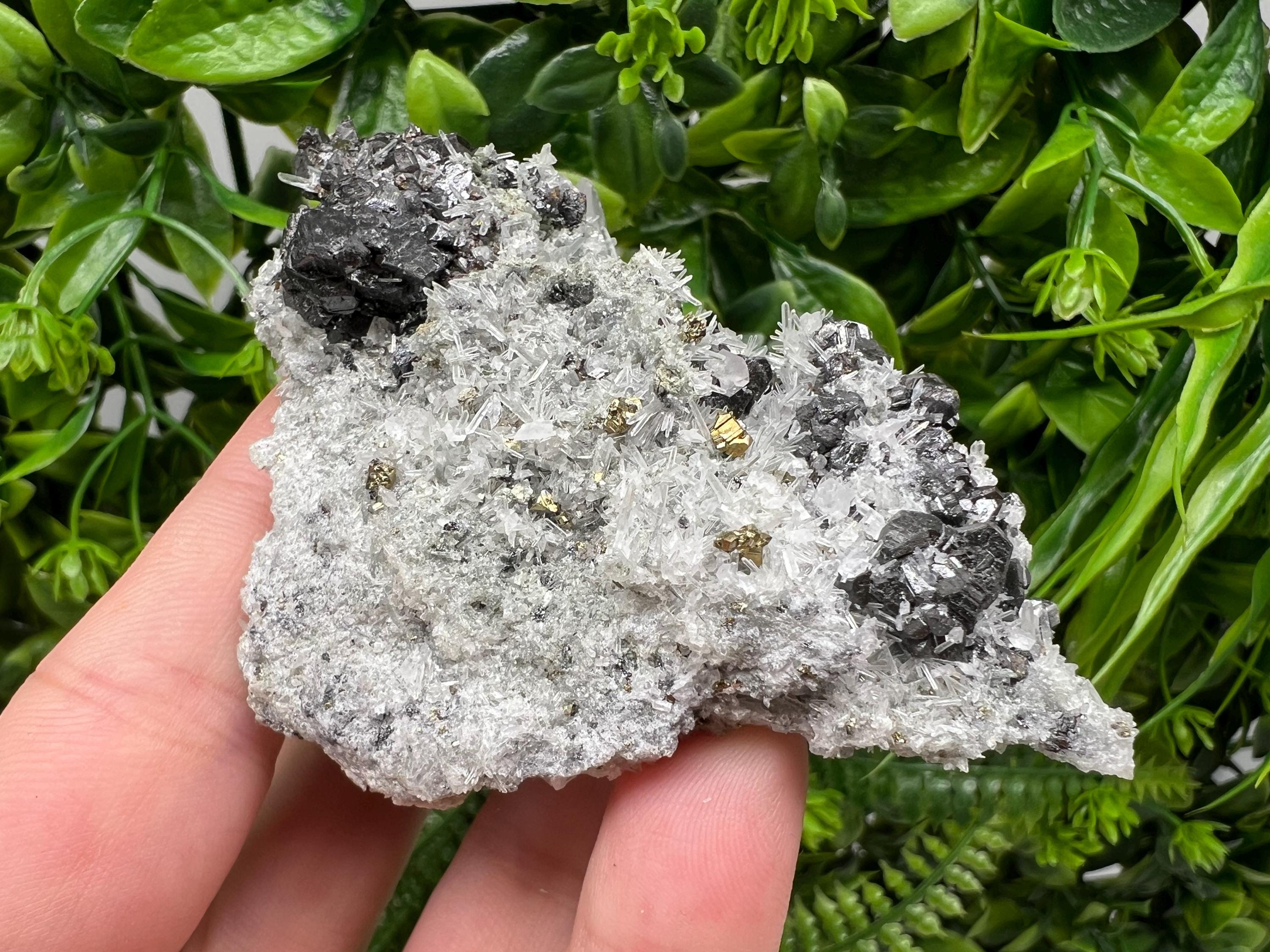 Wonderful melted Galena,Sphalerite calcite Pyrite on Quartz from Borieva mine Madan Bulgaria natural minerals souvenir crystal home decor cr
