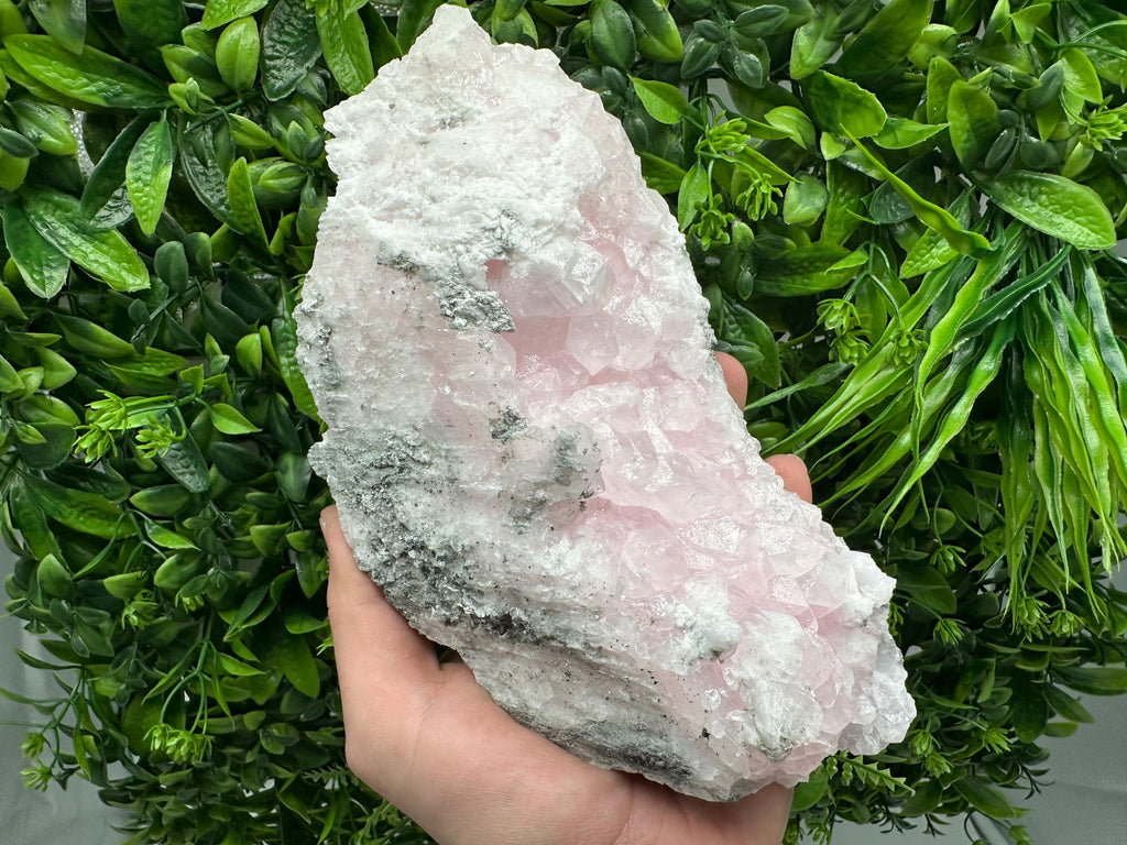 UV Reactive Mangano Calcite Crystal, Androvo Mine Bulgaria