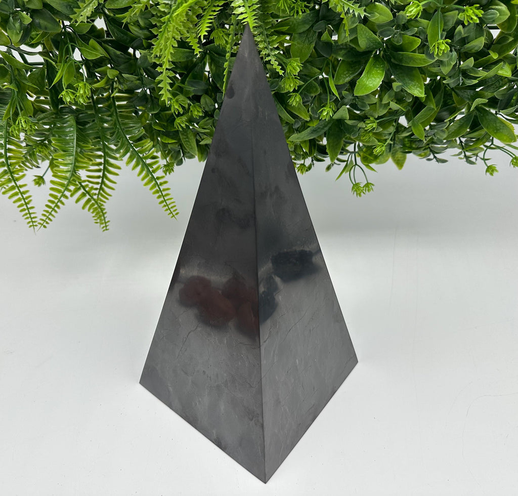 Large Shungite EMF Neutralizer Tower: 5G Protection Crystal Decor (30cm, 5500g