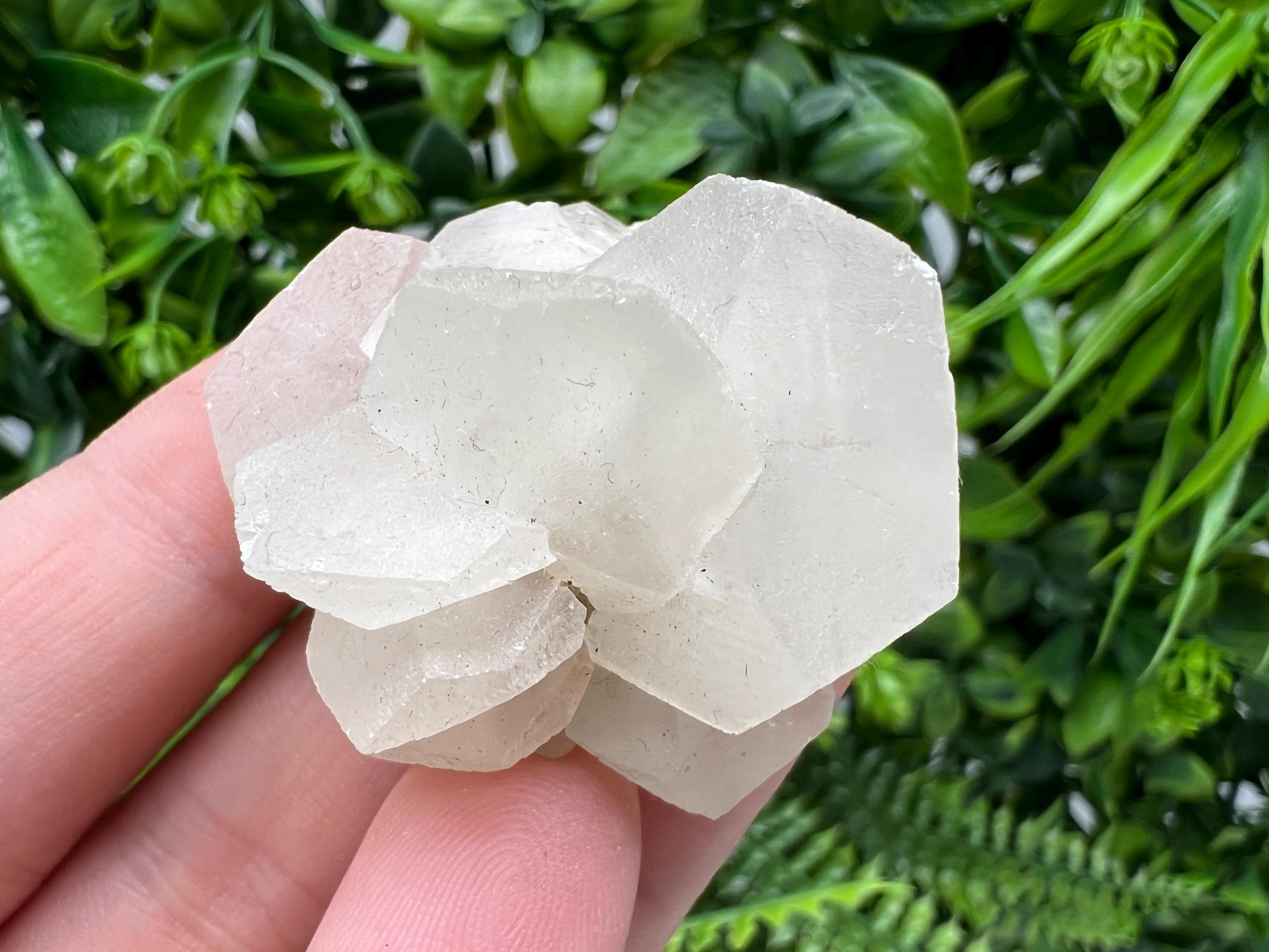 Wonderful Calcite on Chalcedony from Borieva mine,Madan,Bulgaria,natural,collectible mineral specimen,home decor stone,gift minerals,crystal