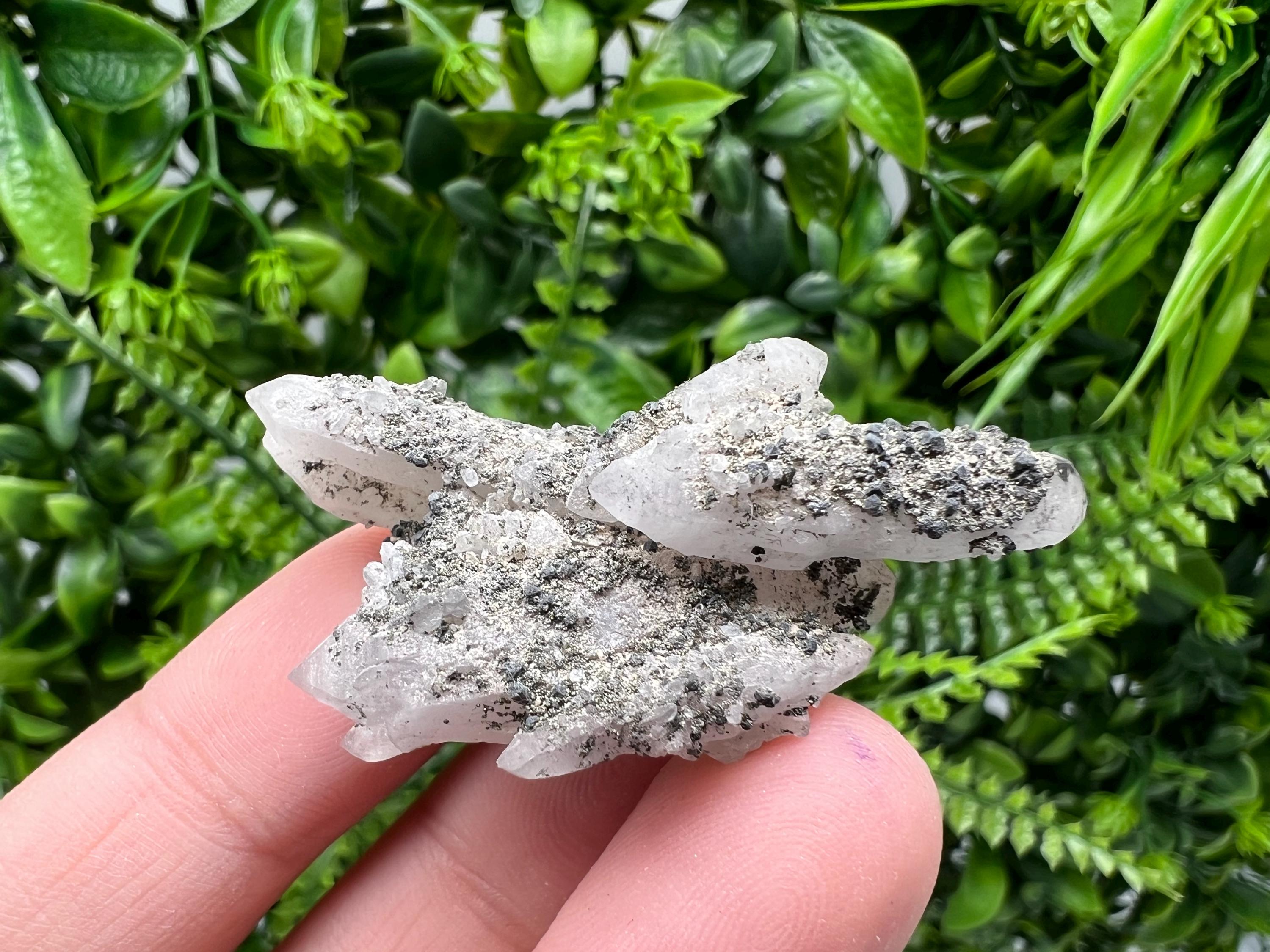 Green Quartz Specimen: Chlorite and Sphalerite Inclusions, Madan Bulgaria