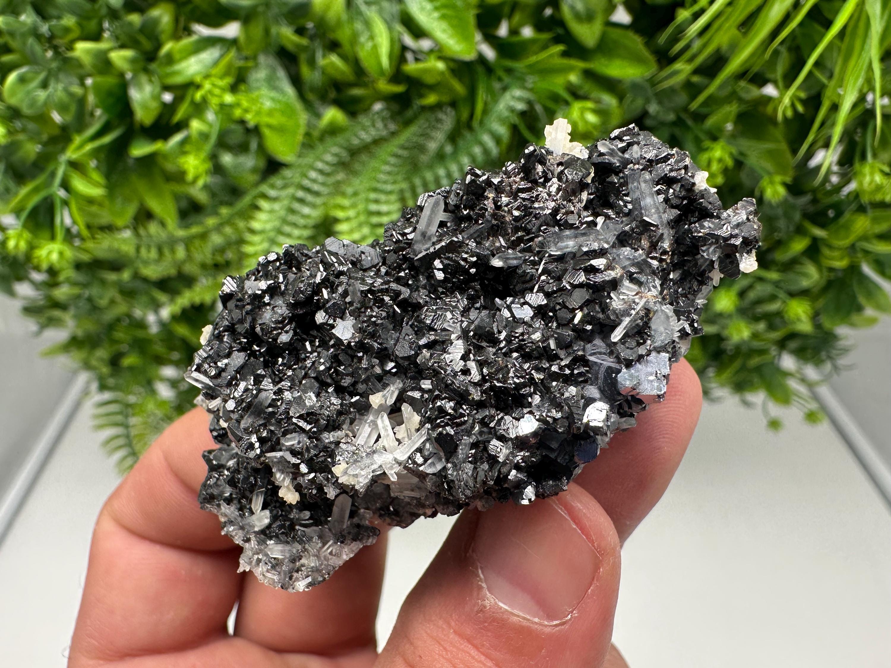 Stunning Quartz whit Sphalerite,Hematite,Iron oxide from 9th September mine,natural,collectible mineral specimen,home decor stone,gift,cryst