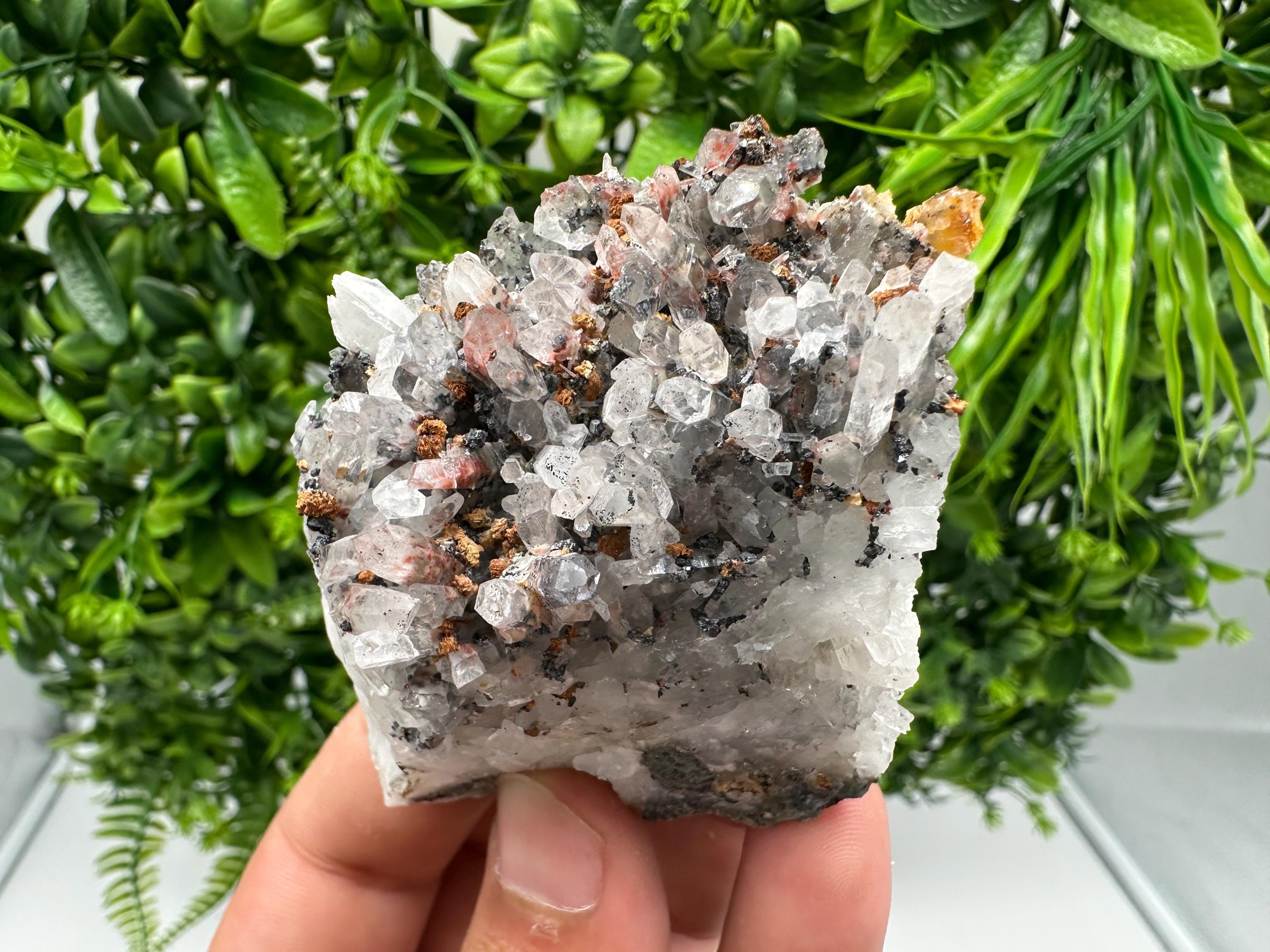 Stunning Quartz whit Sphalerite,Hematite,Iron oxide from 9th September mine,natural,collectible mineral specimen,home decor stone,gift,cryst