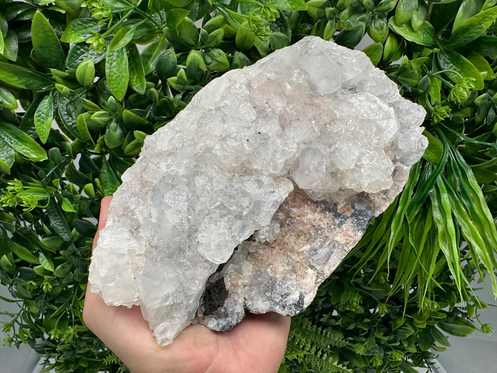 STUNNING Apophyllite,Stilbite,on CHALCEDONY,natural,collection minerals specimen,India ,Mineral,Crystal,Stone Mineral Specimen India Crystal