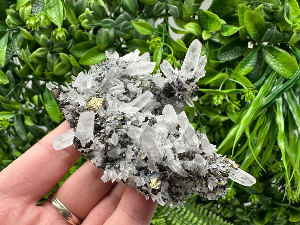 Wonderful Sphalerite Chalcopyrite on  Quartz whit Galena feom 9 th September mine,Bulgaria,natural,collection mineral specimen,gift