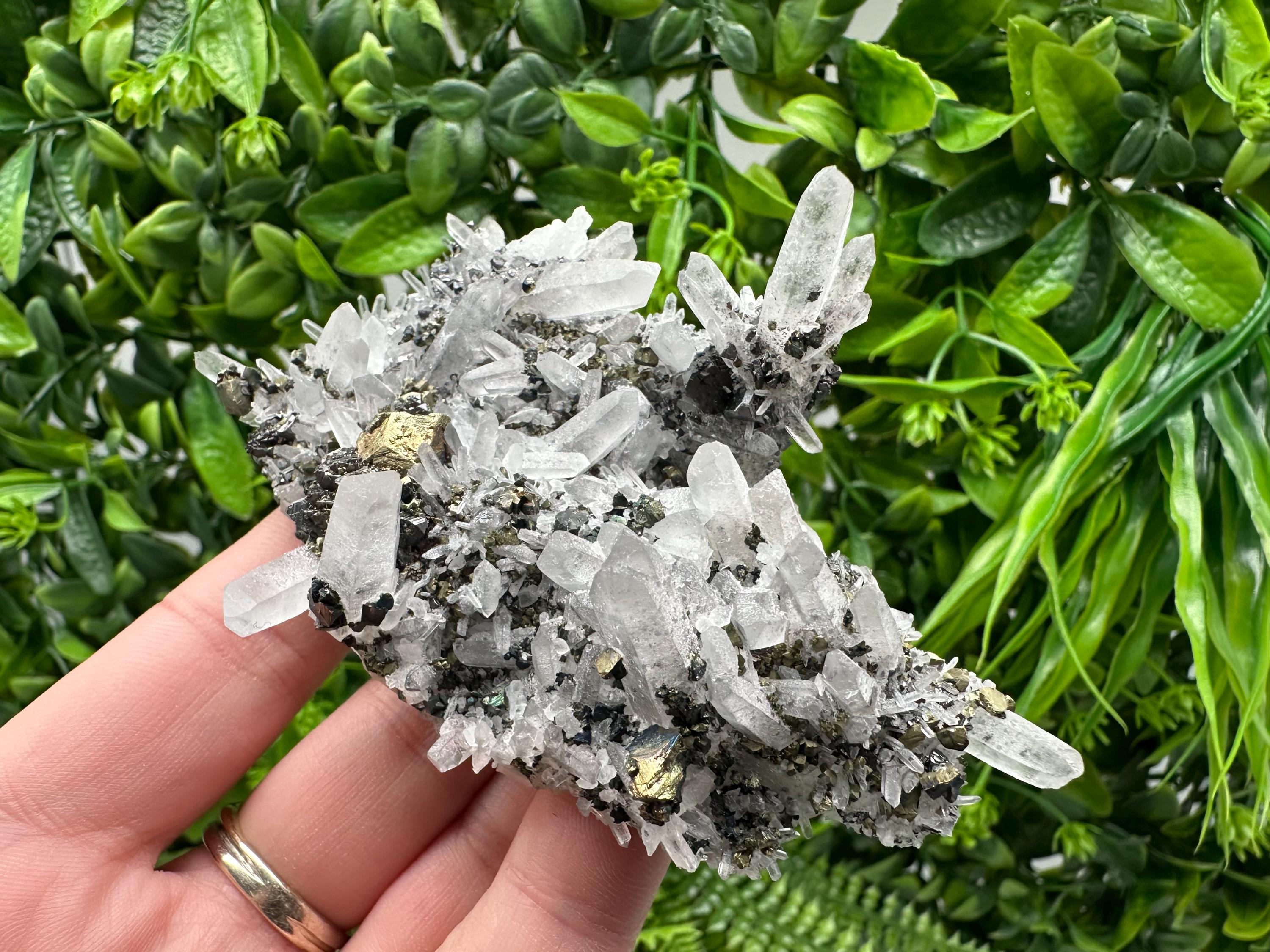 Wonderful Sphalerite Chalcopyrite on  Quartz whit Galena feom 9 th September mine,Bulgaria,natural,collection mineral specimen,gift