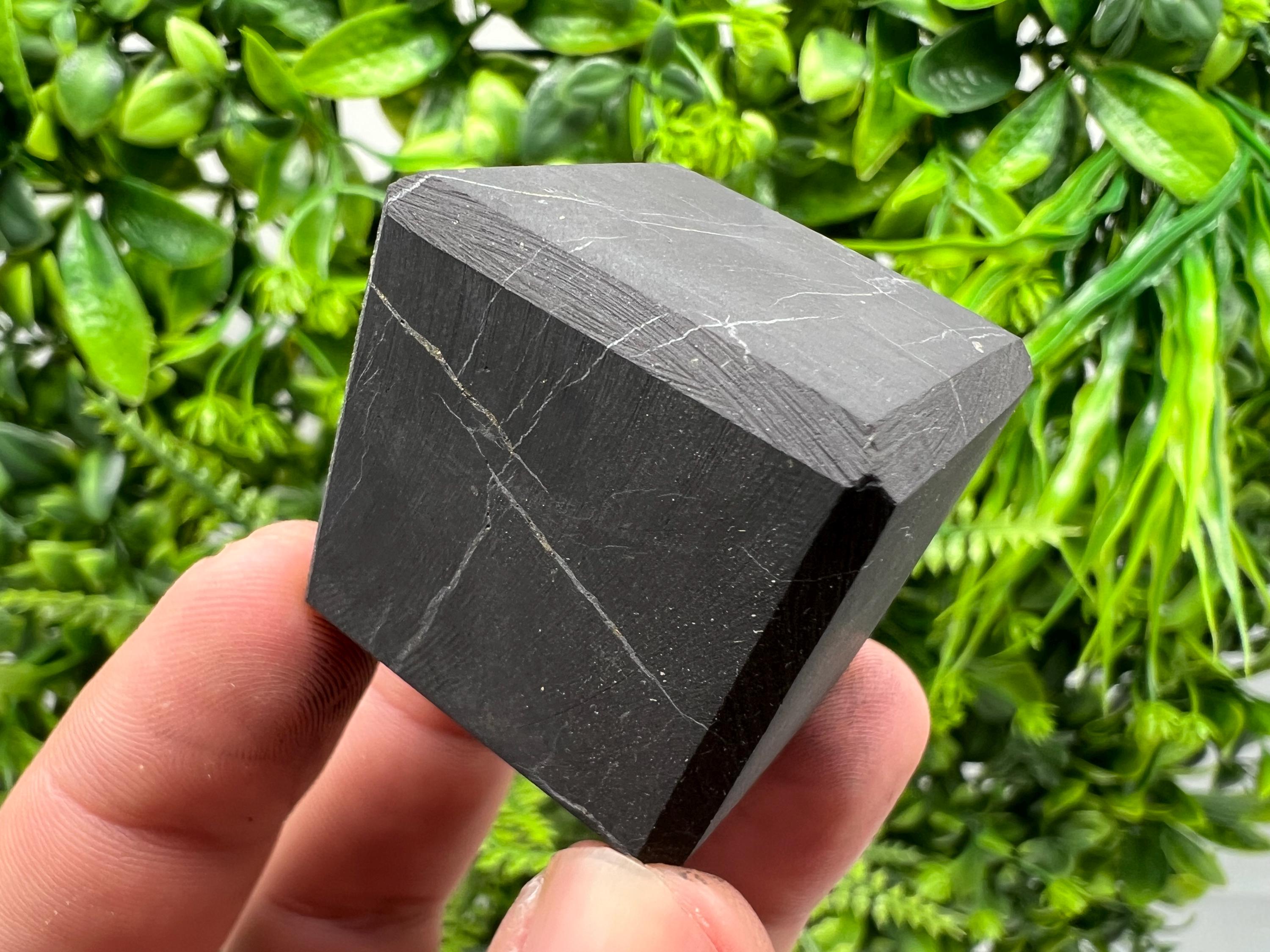 Shungite Crystal Cube (3cm): EMF & 5G Protection, Healing Stone