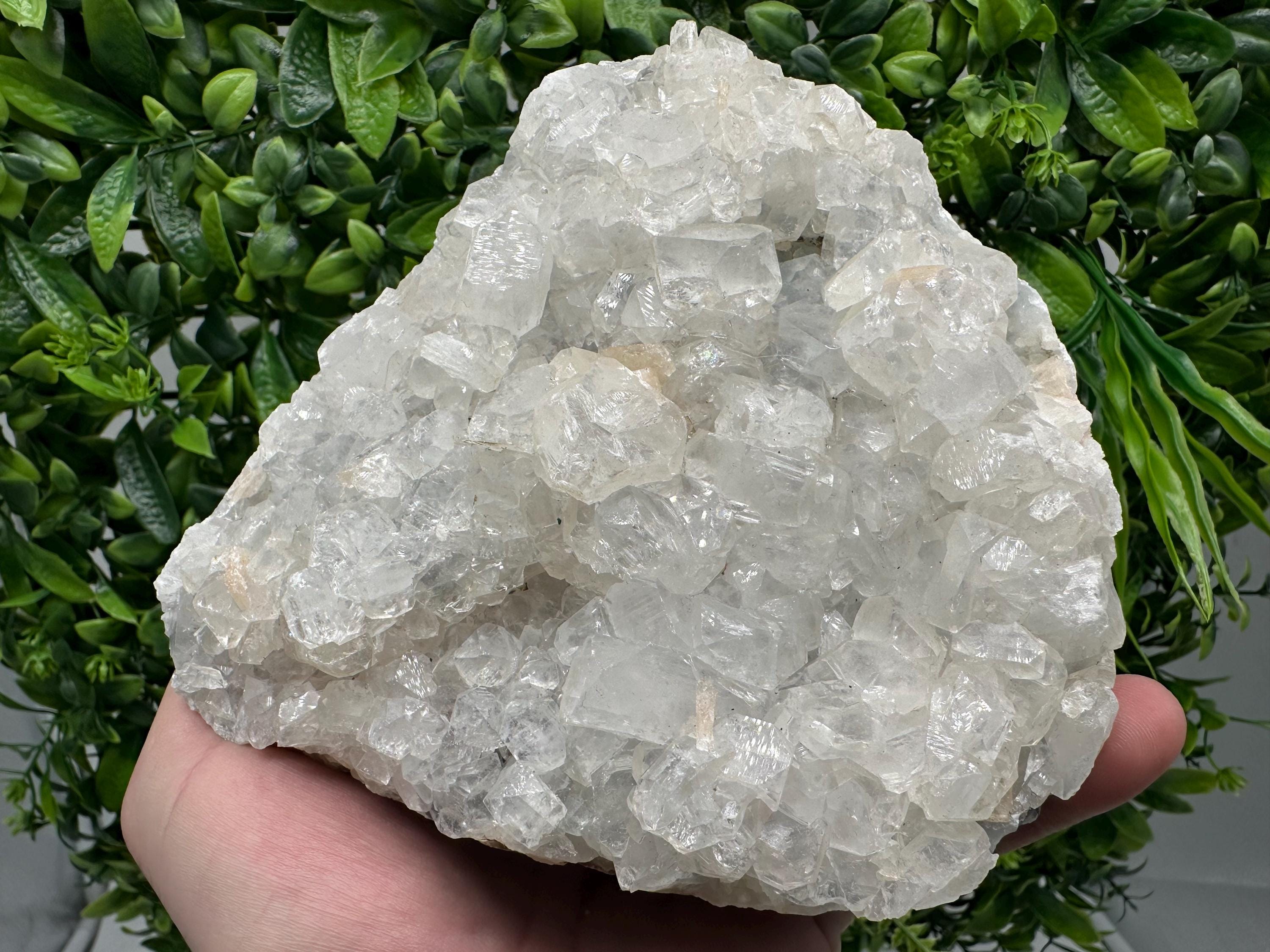 STUNNING Transparent Apophyllite on Chalcedony,natural, collection minerals specimen,India Minerals,Crystal, Stone Mineral Specimens India