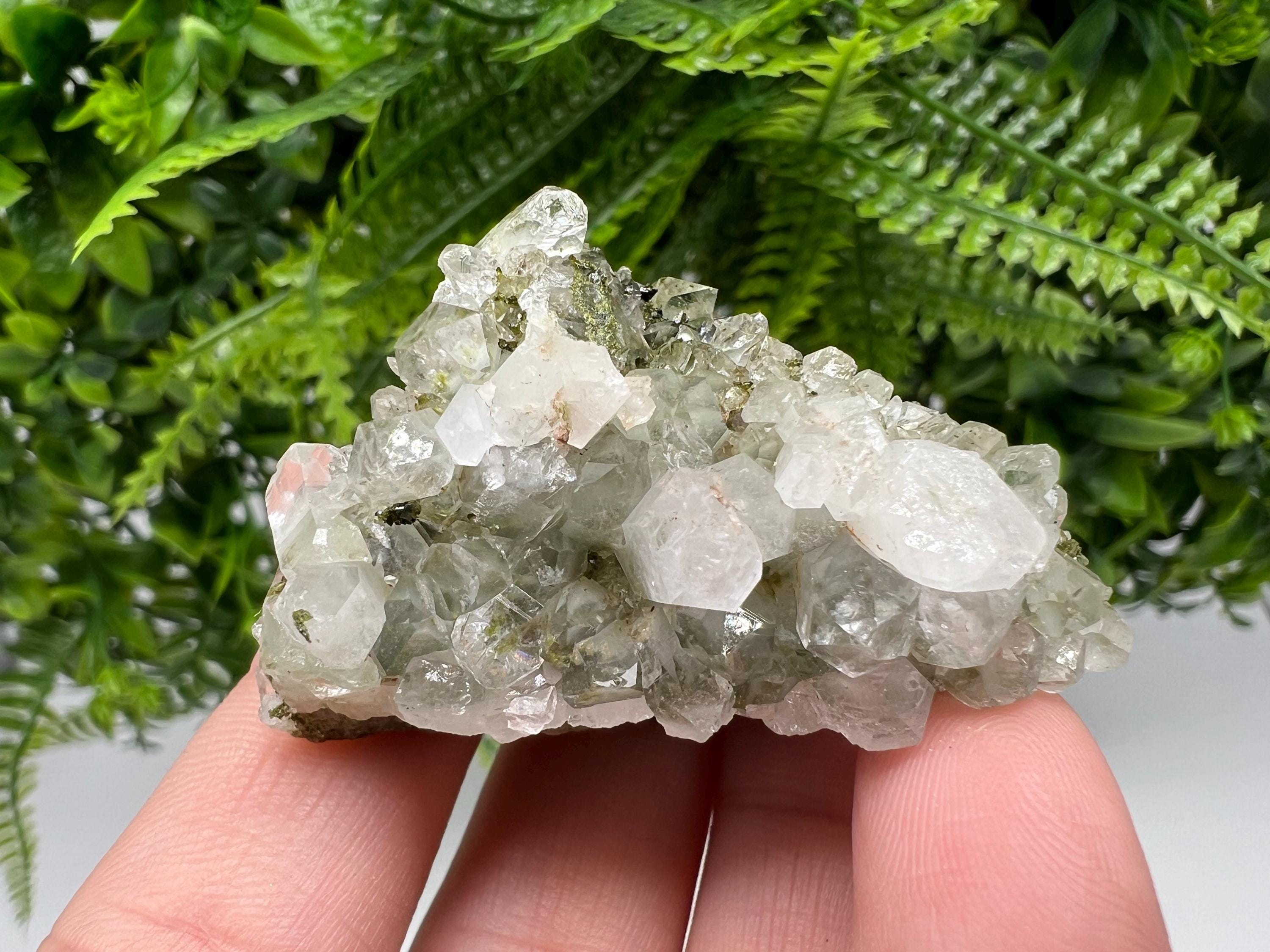 Stunning,Epidote with Quartz from Hakkari Turkey,Rainbow EPIDOTE,Mineral,Collection,Collection’s,GIFT,Epidote Crystal,Epidote from Turkey