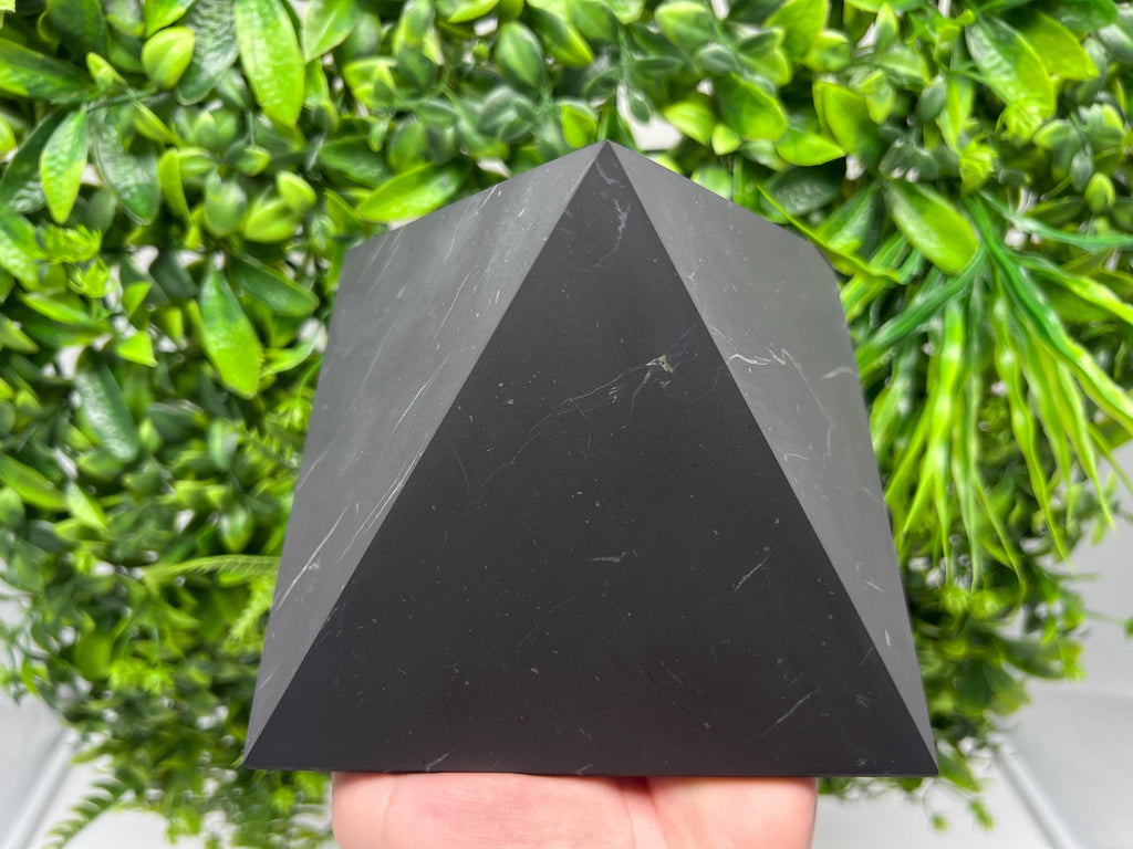 15cm Shungite Pyramid: EMF & 5G Protection Crystal