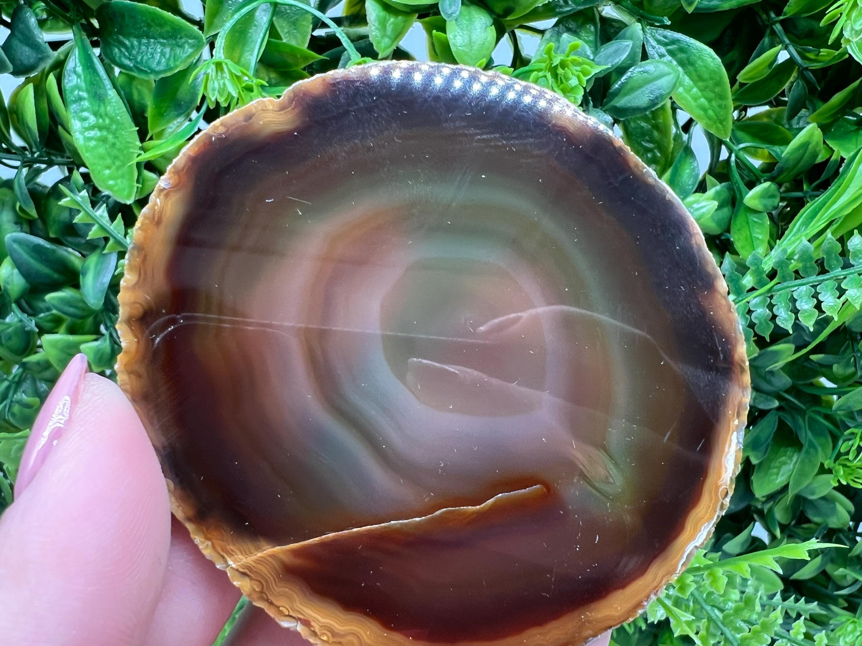 Large Agate Slice: Polished Quartz Crystal Coaster - 8.5/8 cm