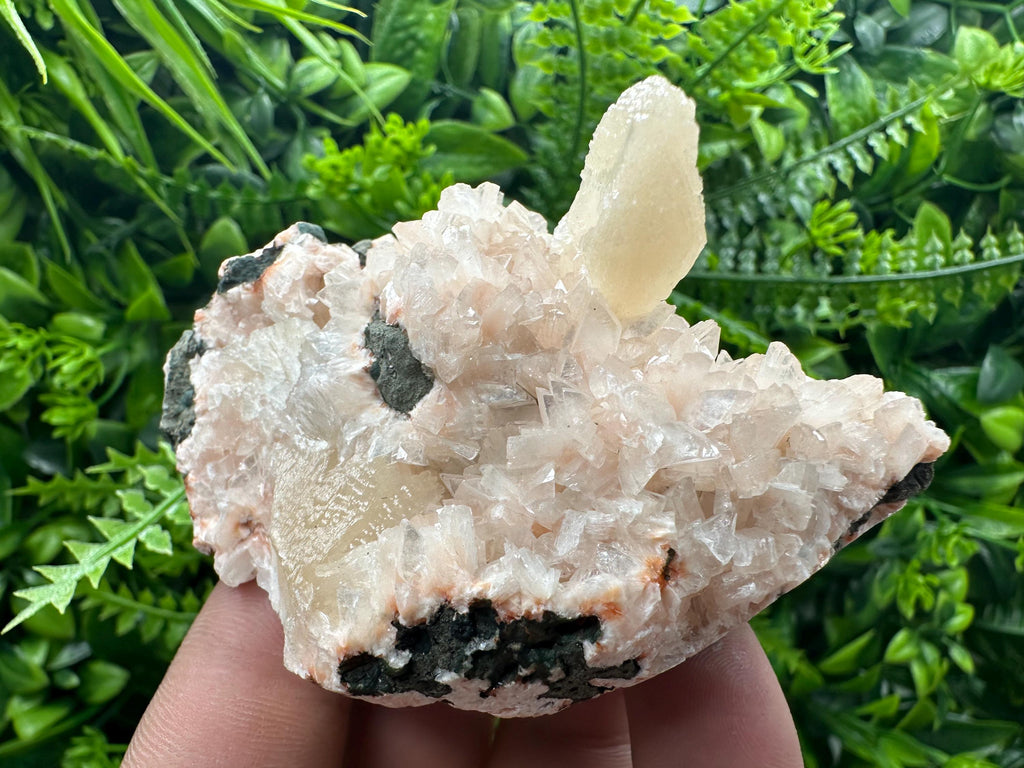 Stilbite on Heulandite Specimen: Natural India Minerals, Rare Crystal